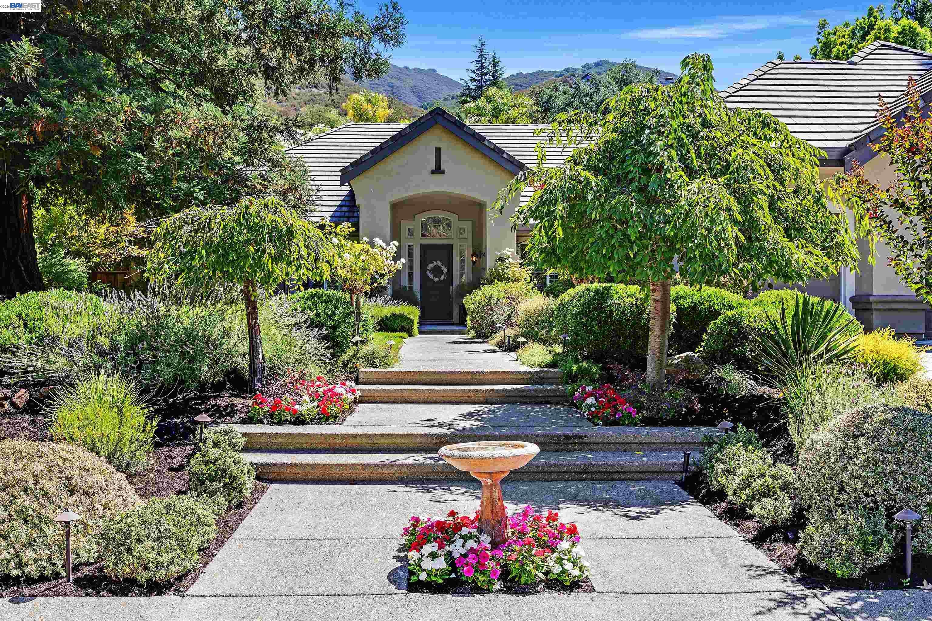 2757 Deer Meadow Dr — photo