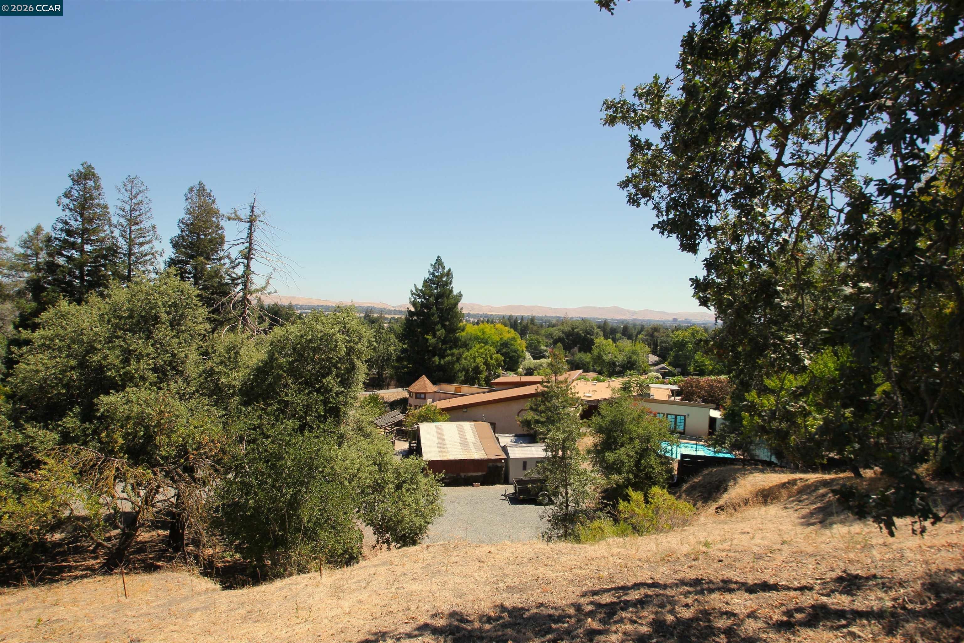 159 Ironwood Dr — photo