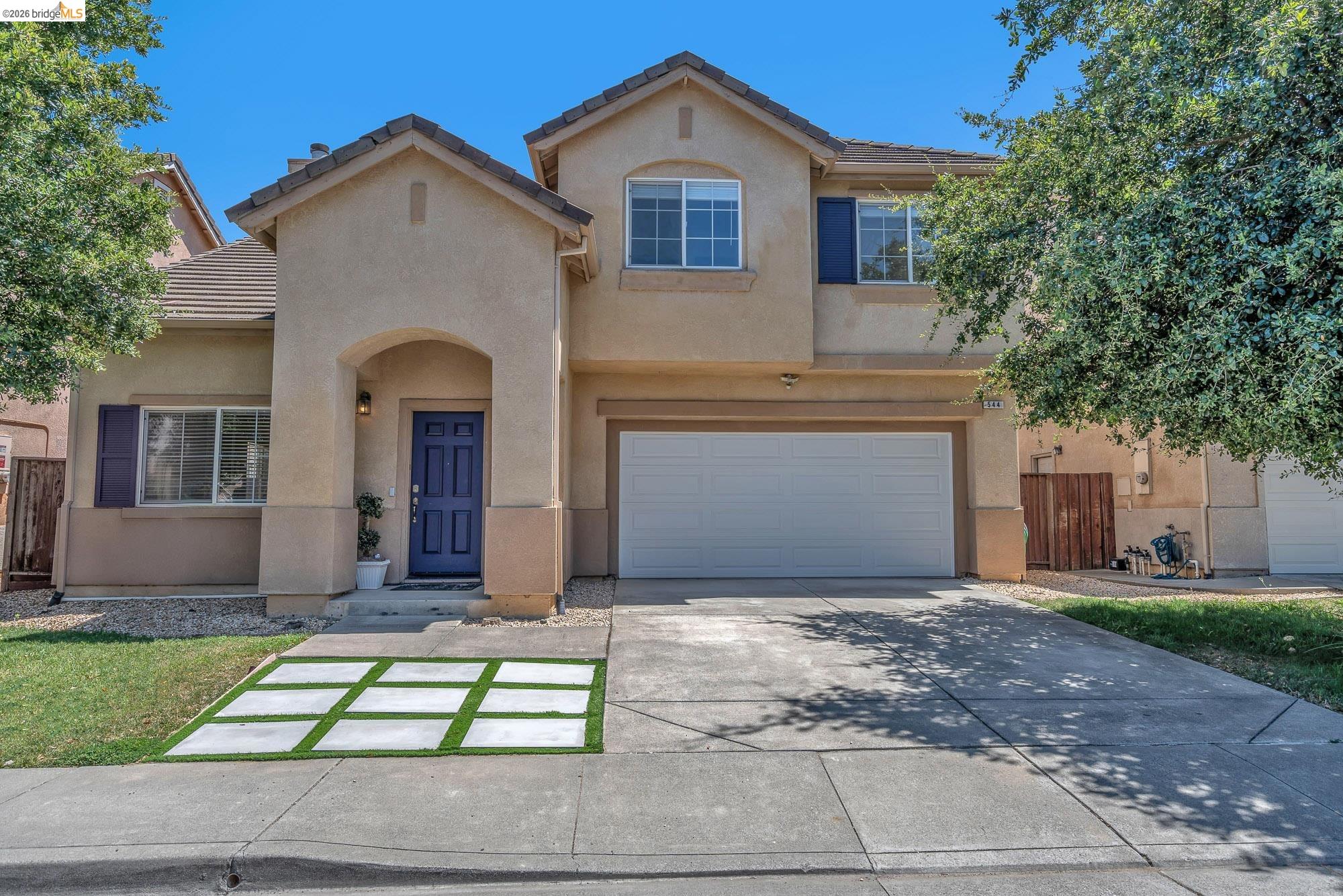 544 Pine Creek Cir — photo