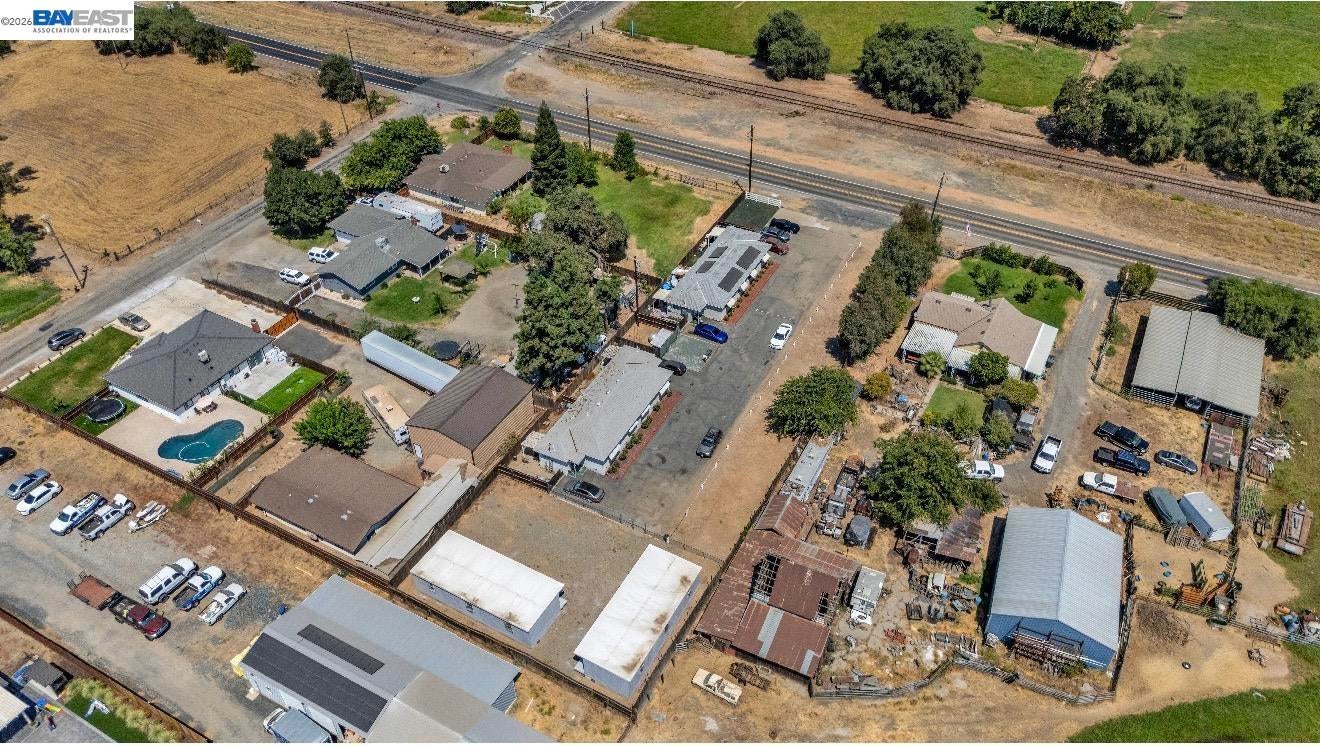 4628 Patterson Rd, Oakdale CA 95361 — photo 2