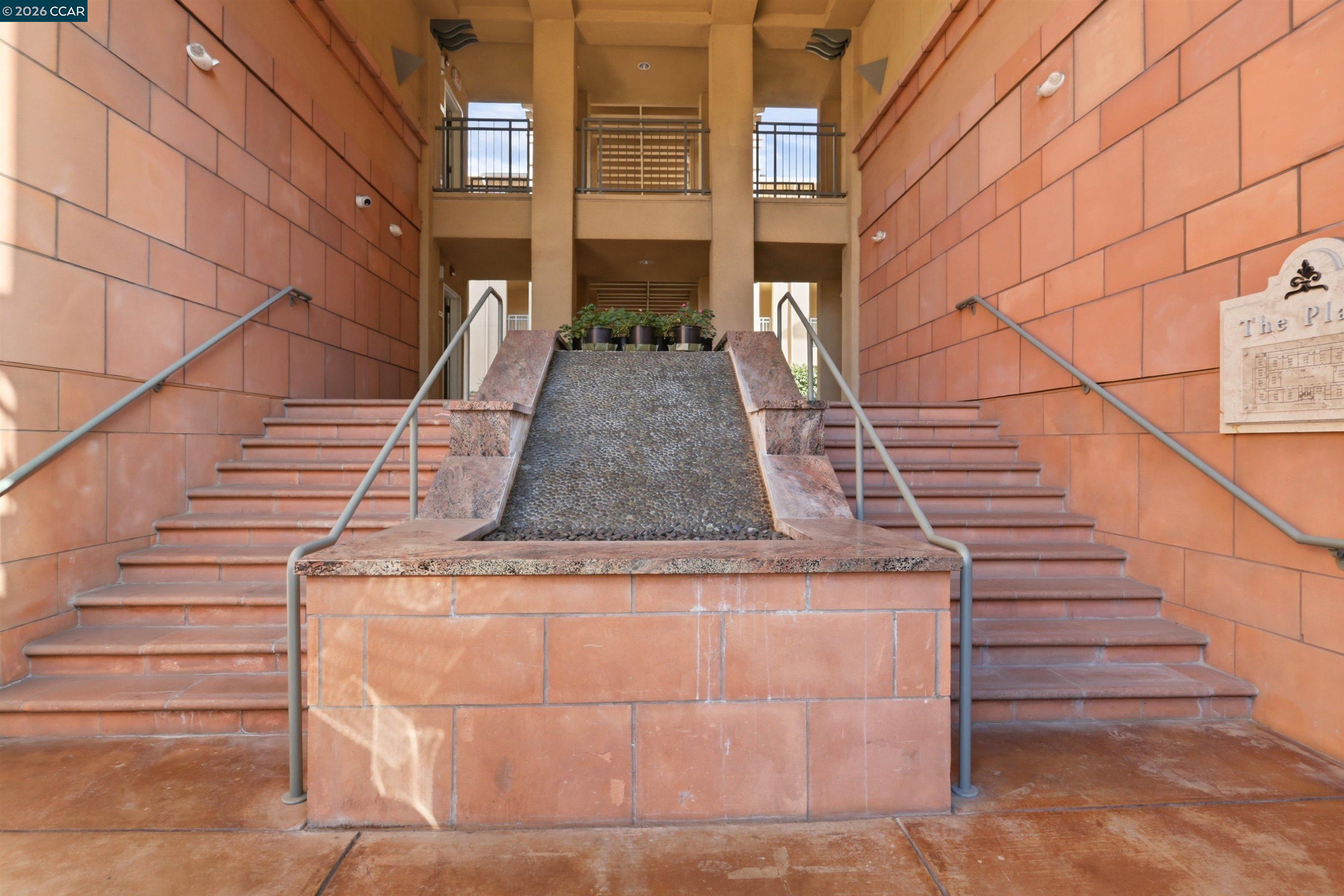 30 E Julian St 203 — photo