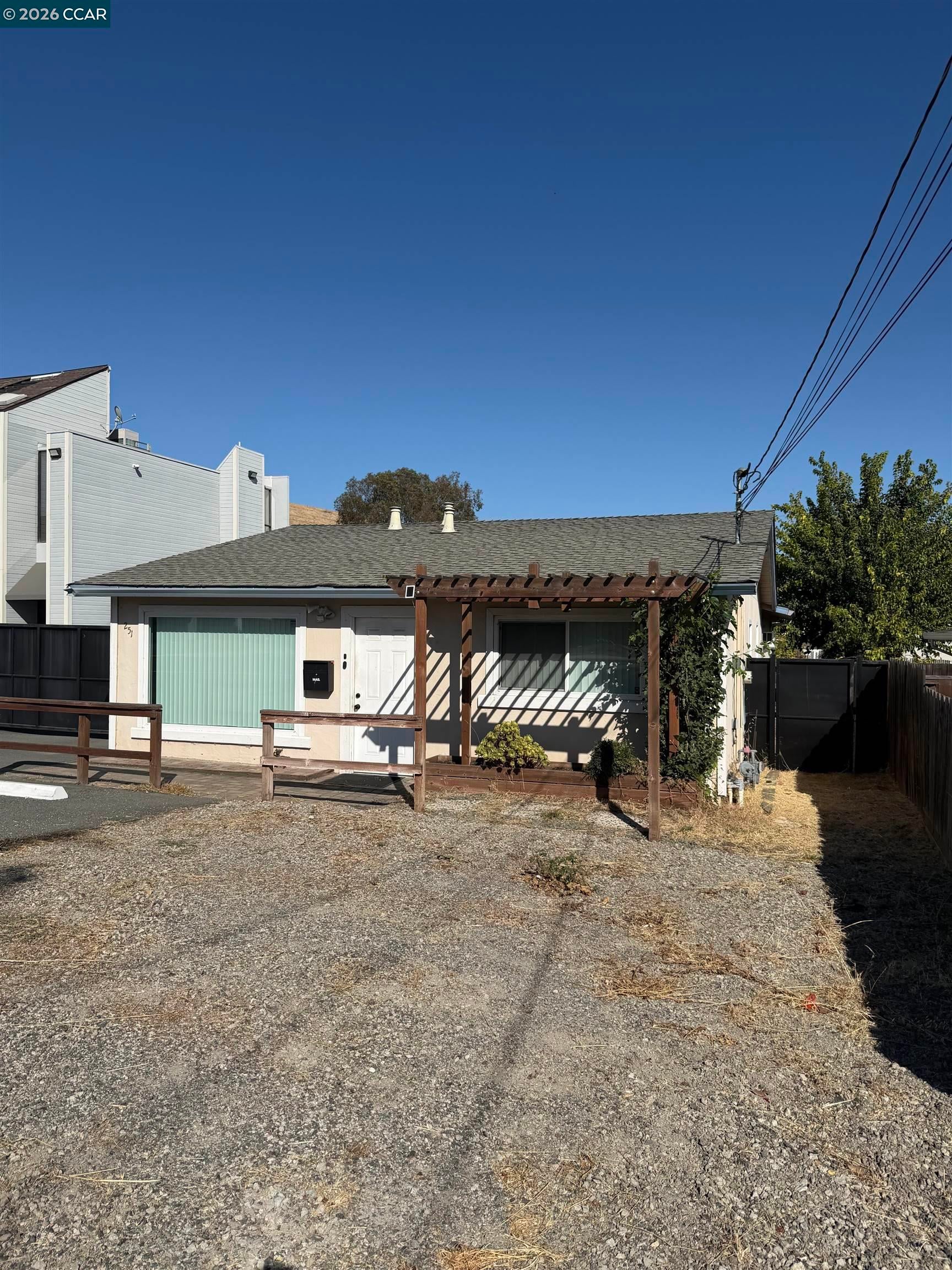 251 Arthur Rd, Martinez, CA 94553 — photo 2
