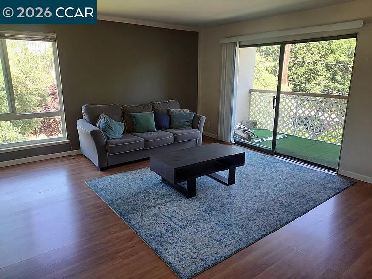 450 N Civic Dr 306 — photo