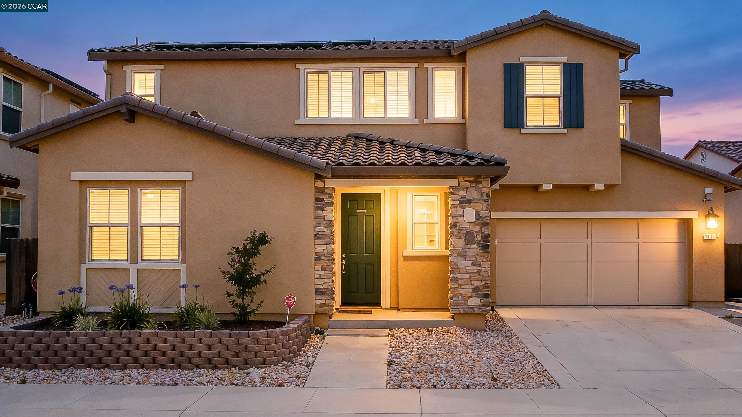 531 Lavender Dr — photo