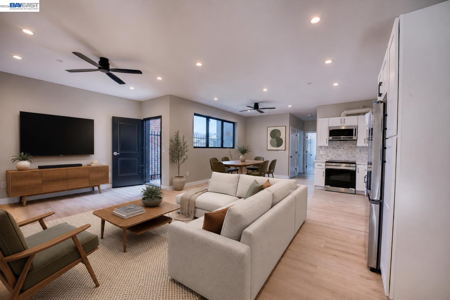 4202 Telegraph Ave 103 — photo