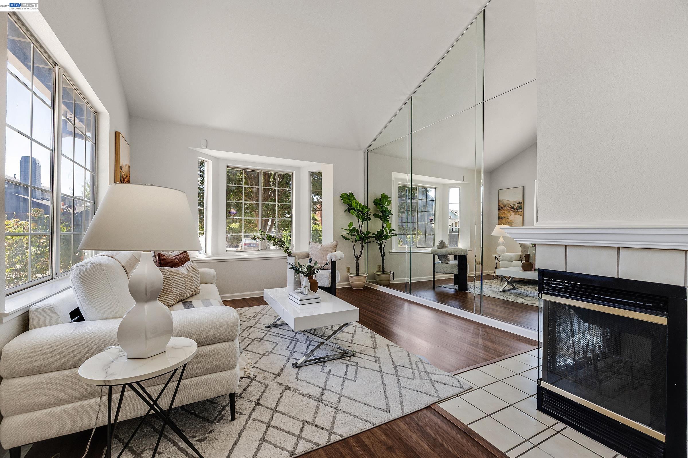 5457 Giuffrida Ct — photo