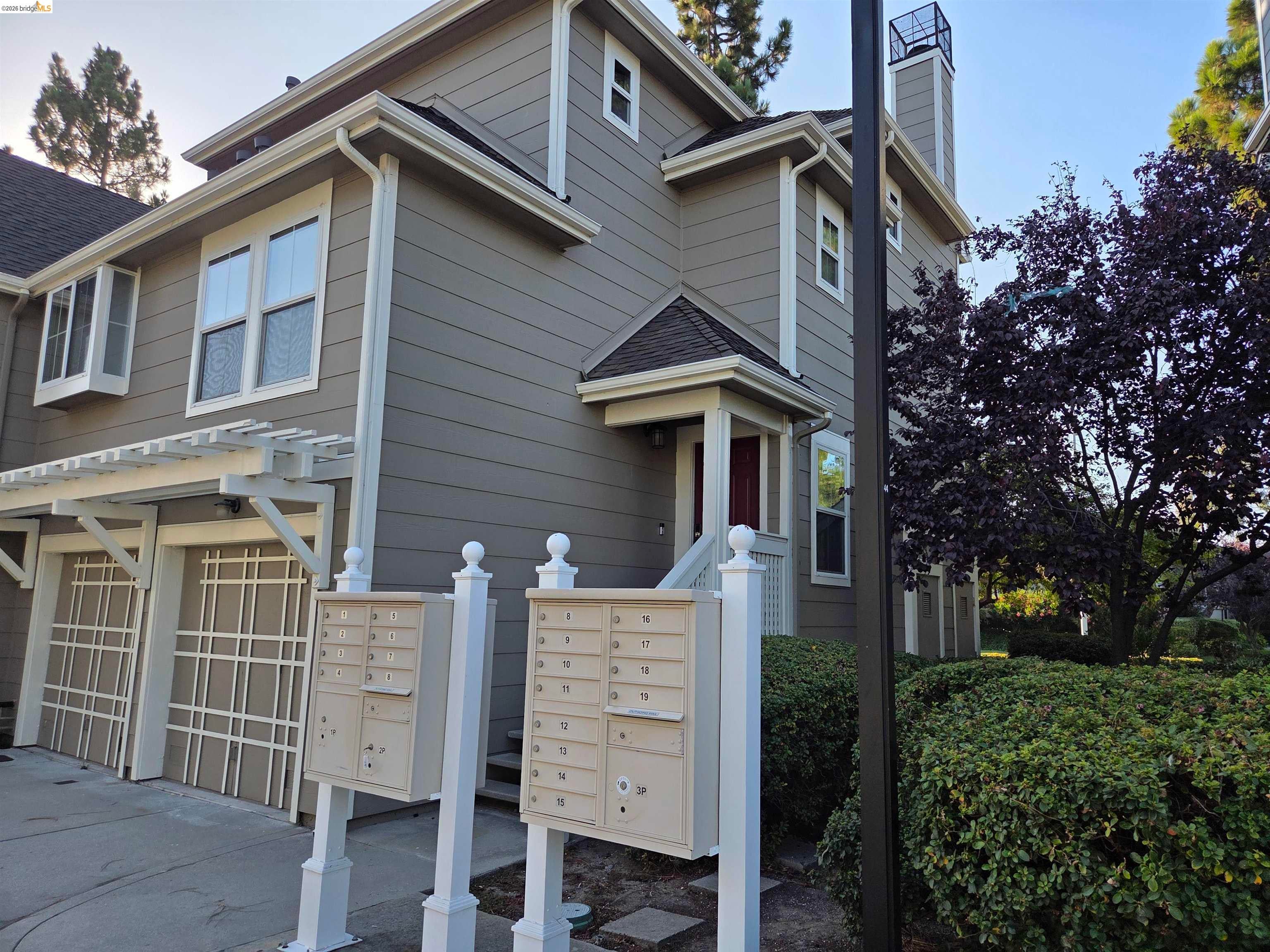 1107 Outrigger Lane — photo