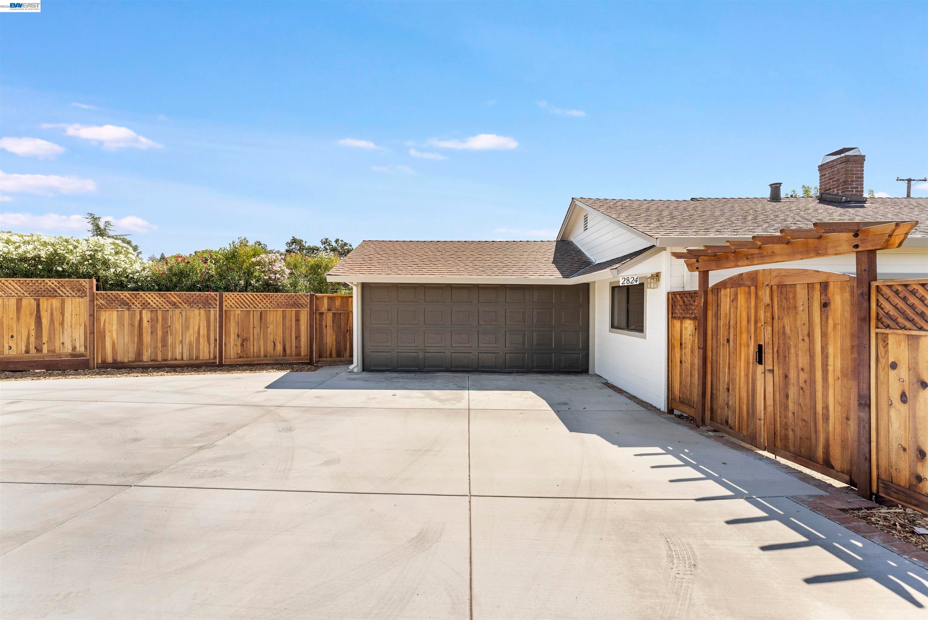 2824 Cowell Rd, Concord, CA 94518 — photo 2