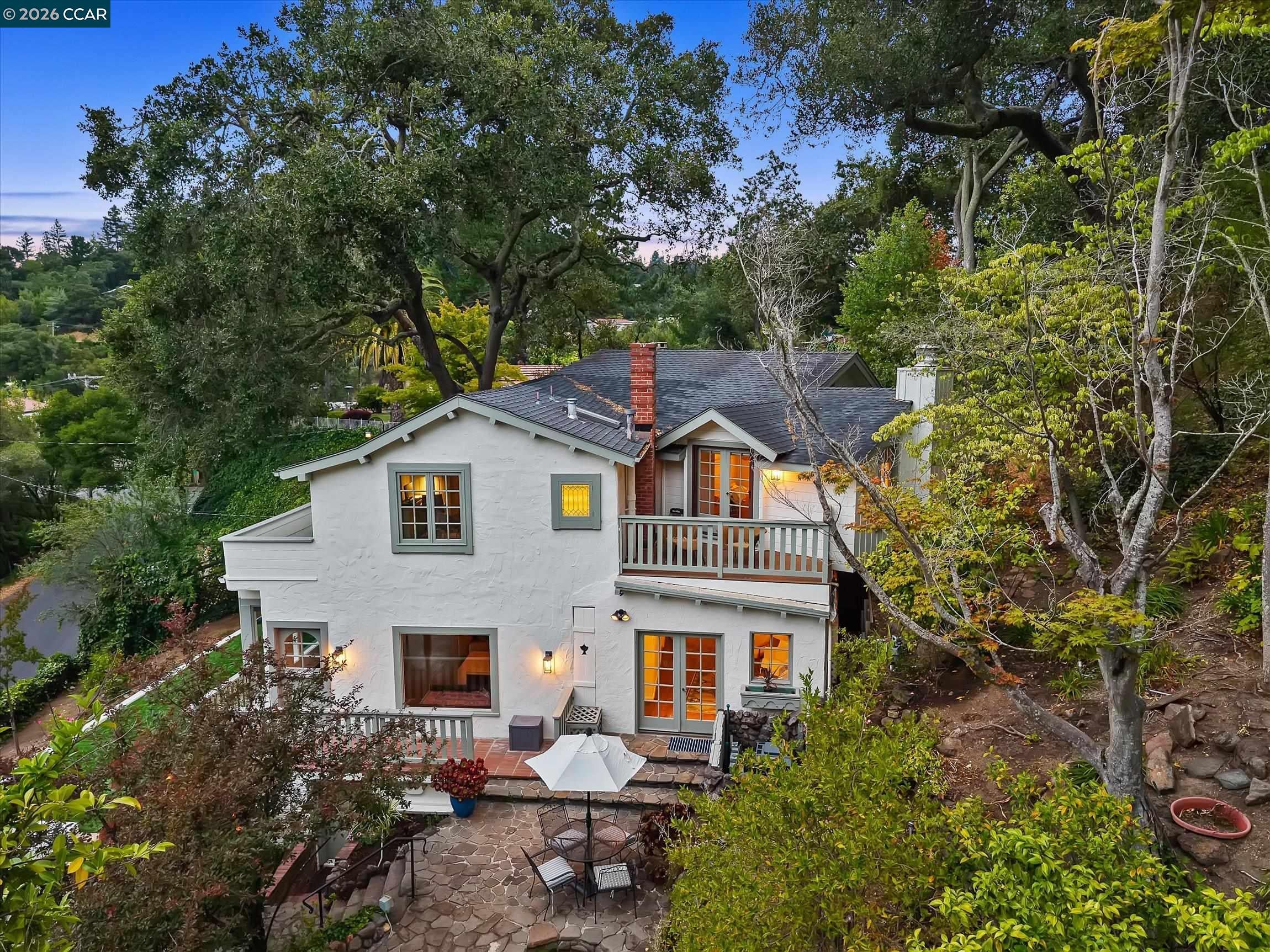 112 Camino Sobrante — photo