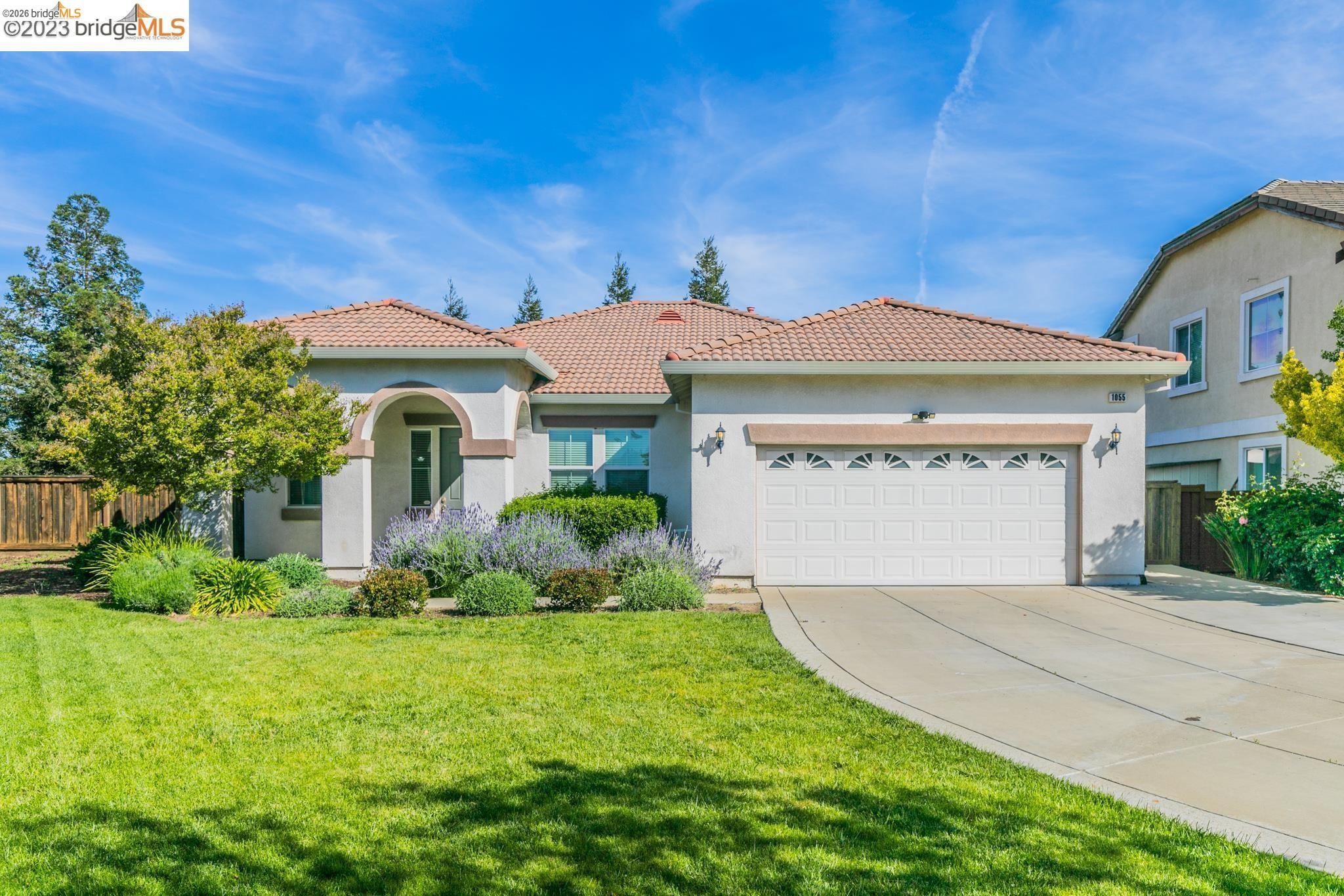 1055 Meadow Brook Court — photo
