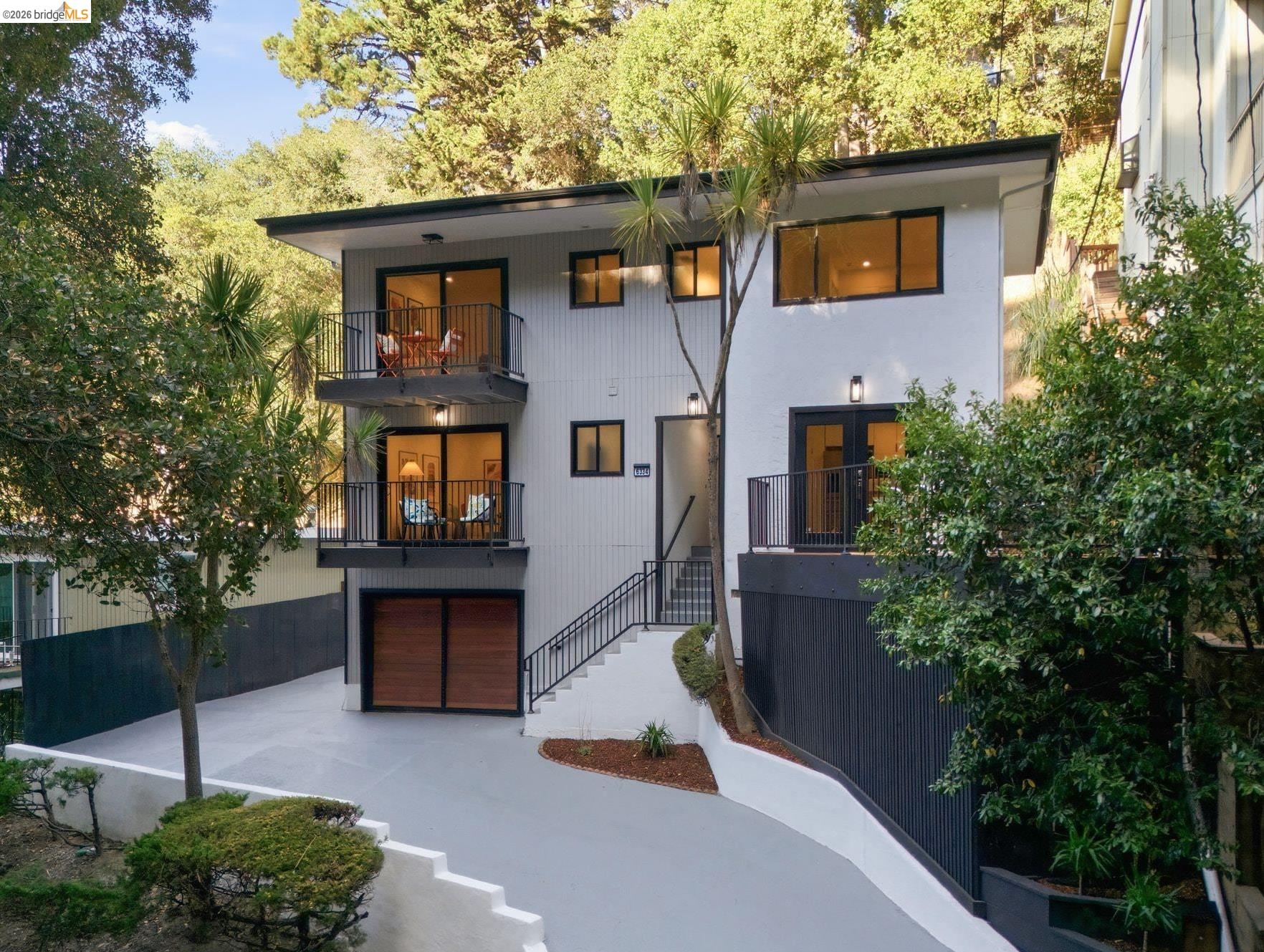 6334 Doran Dr — photo