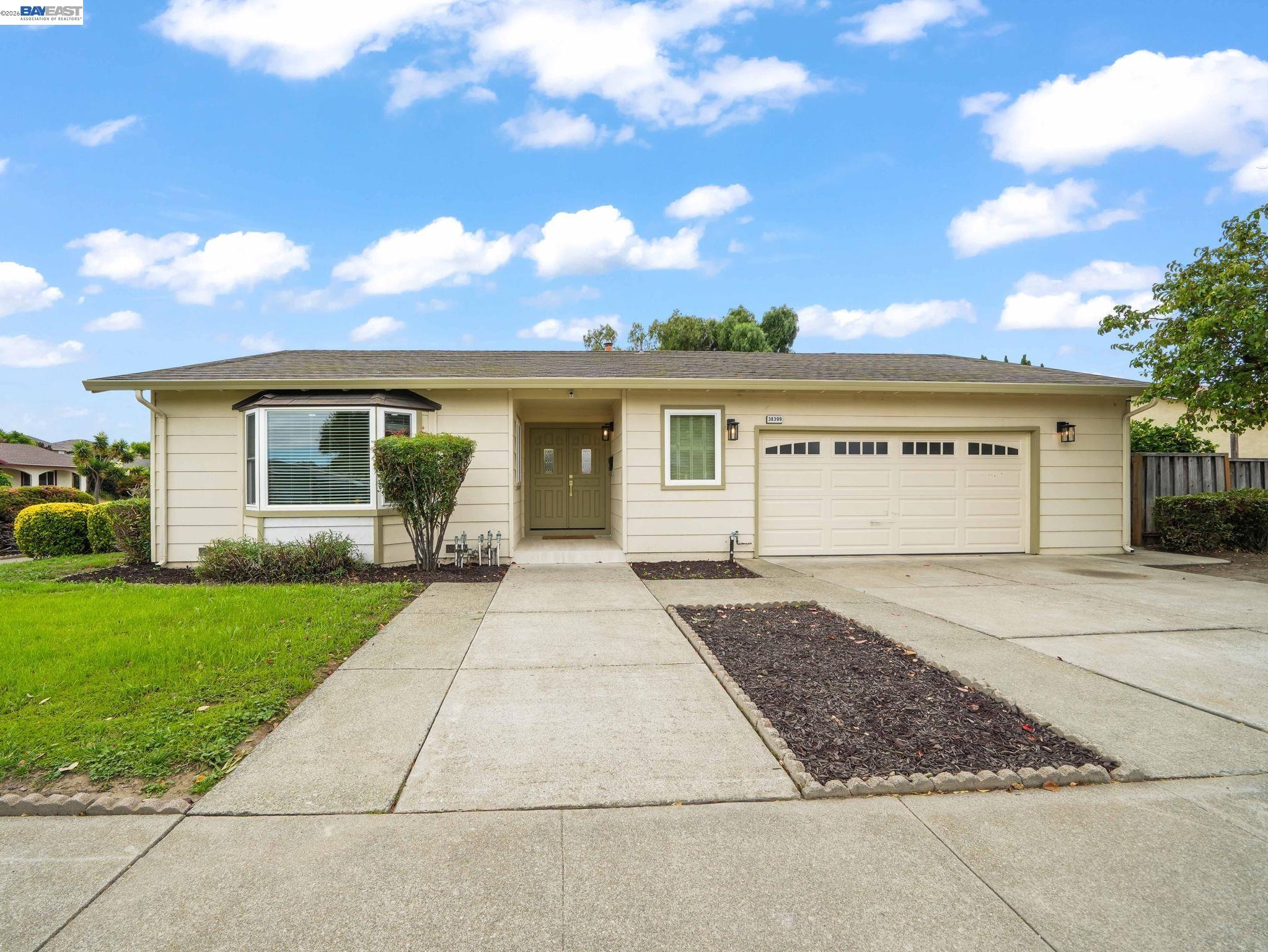 38399 Birch Street — photo