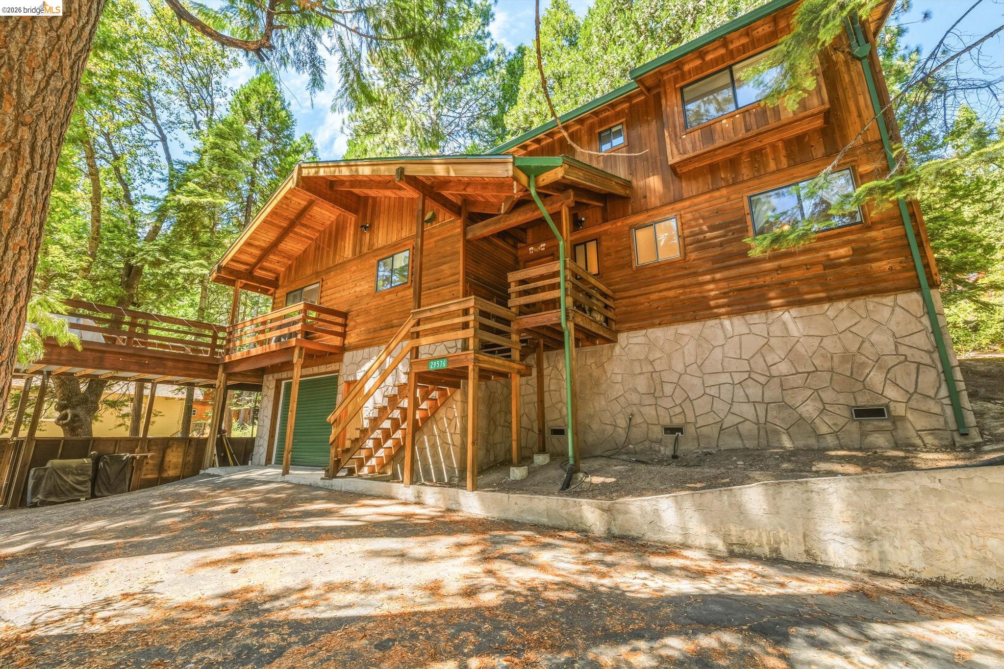 29576 Lassen Dr — photo