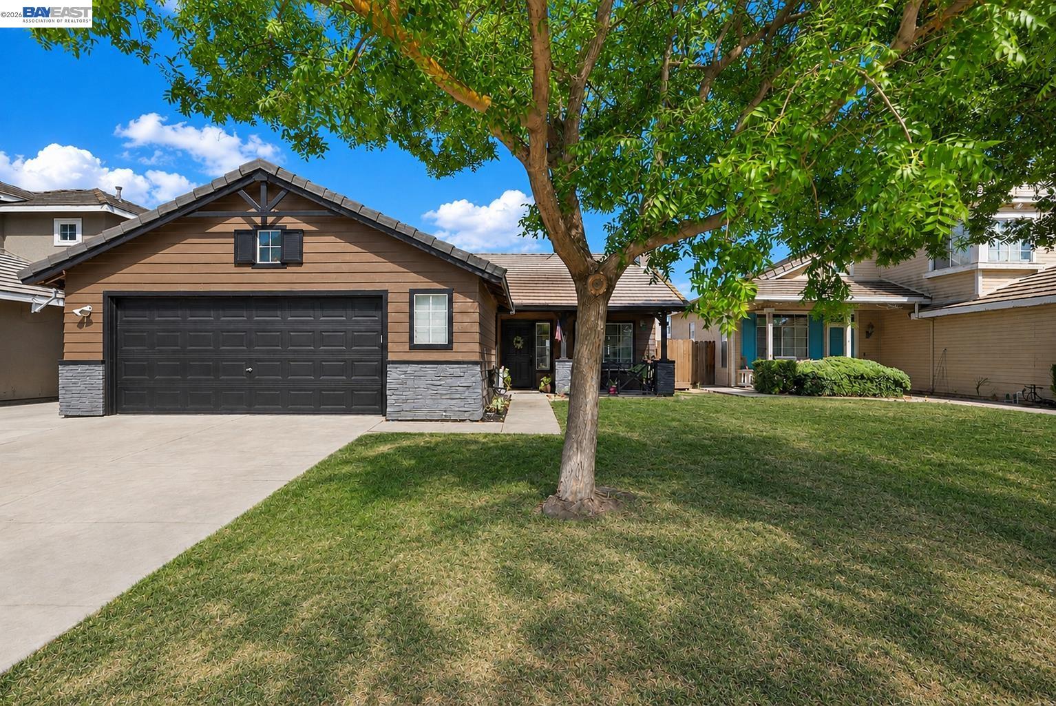 1324 Riverette Dr. — photo