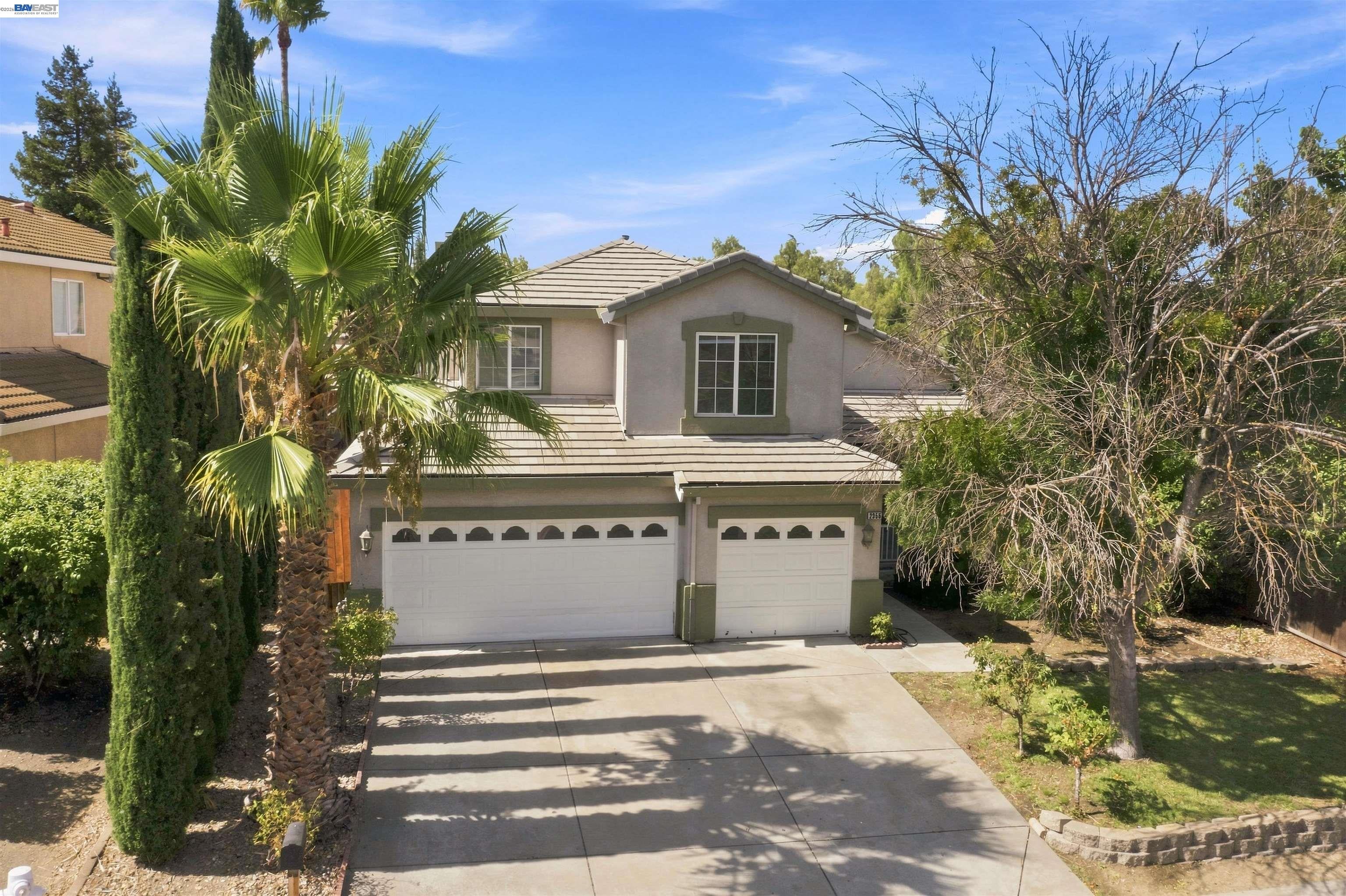 2356 Yorkshire Dr — photo