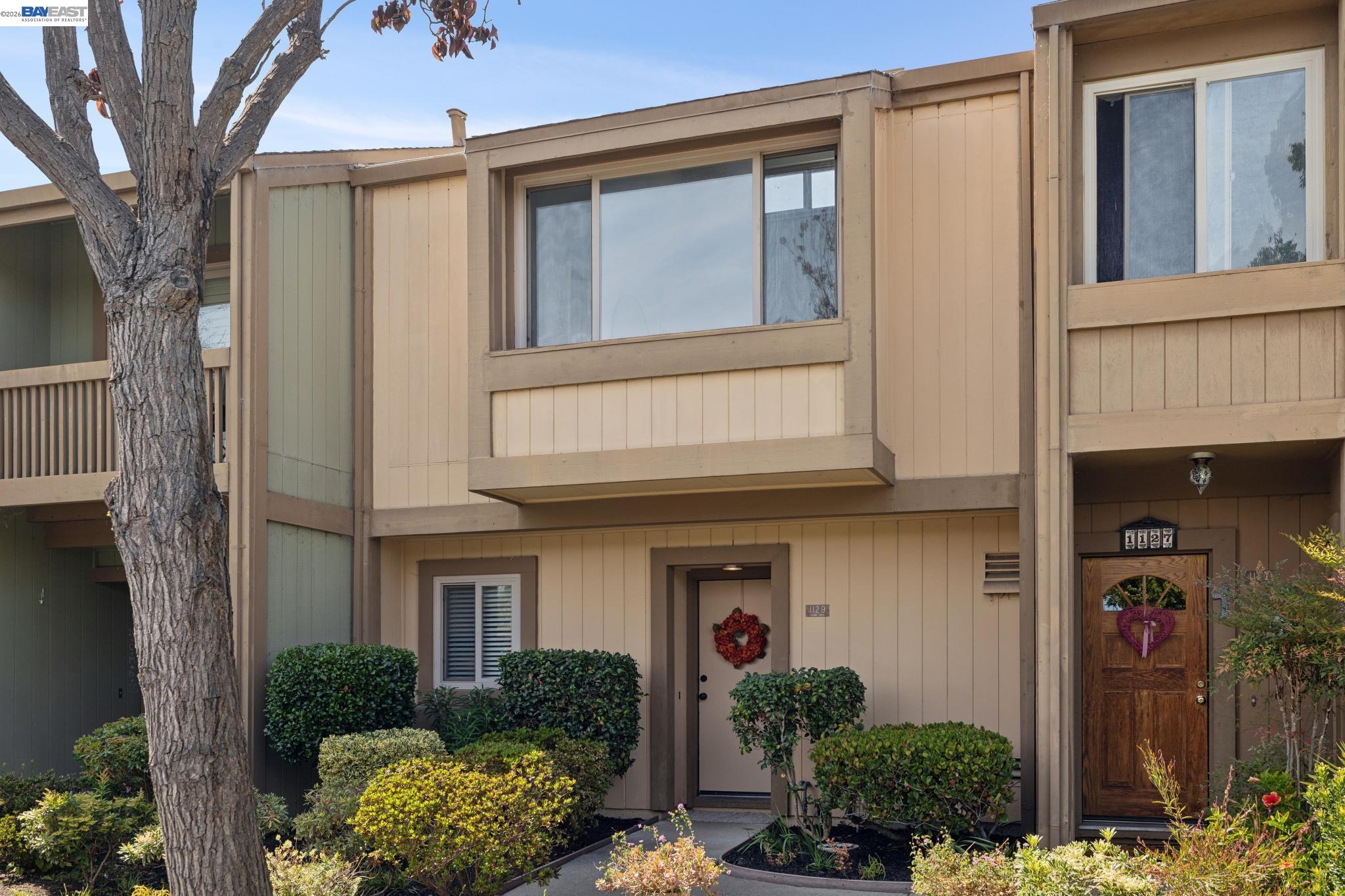 1129 Island Drive — photo