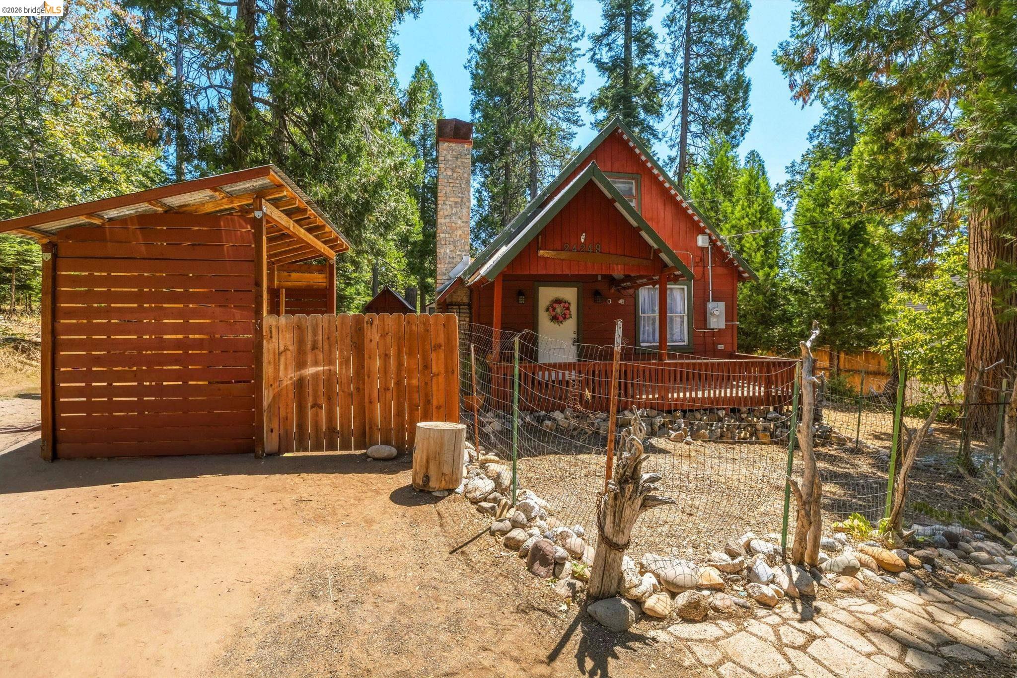 24249 Sugar Pine Rd — photo