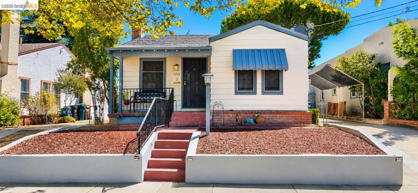1203 D St — photo