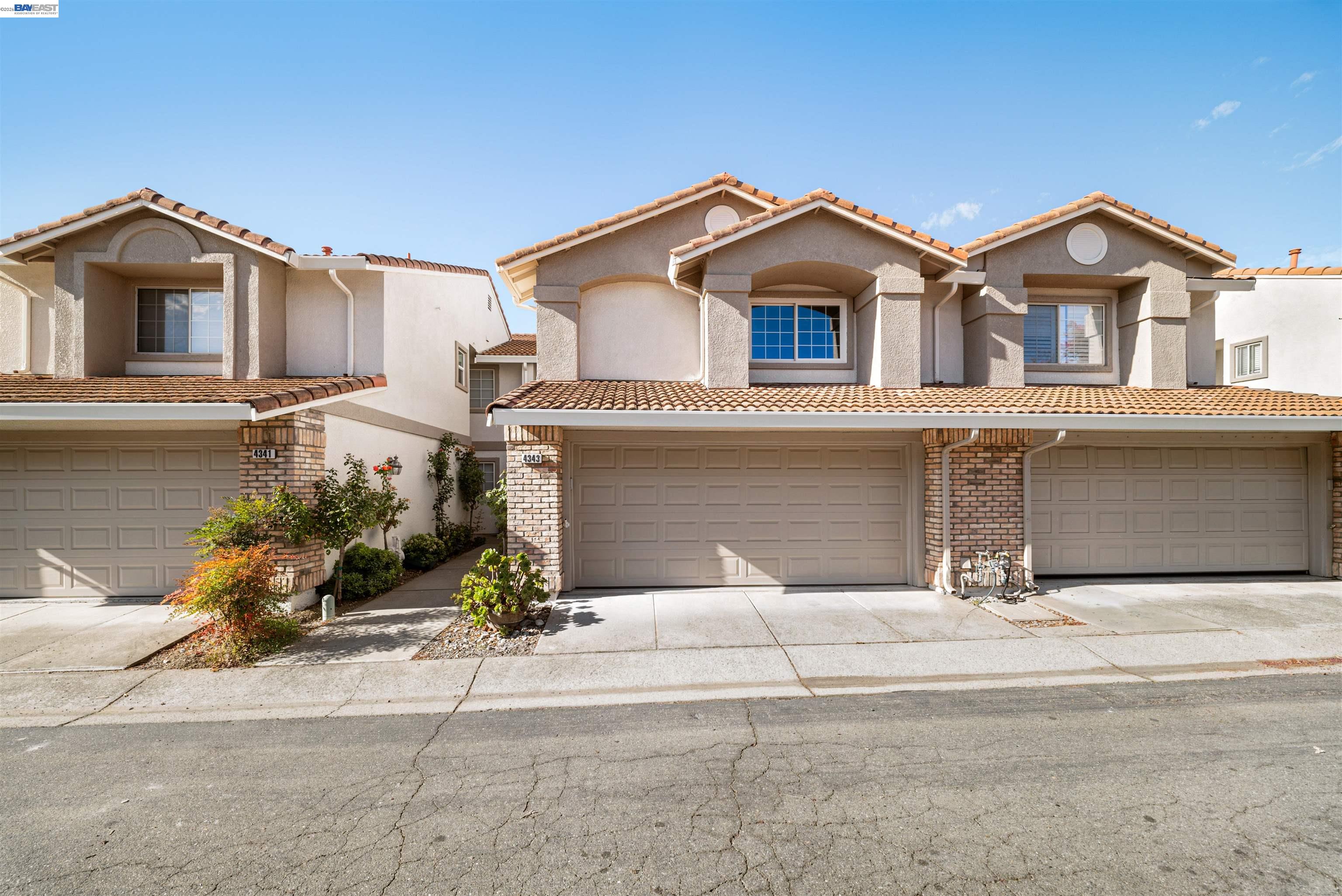4343 Conejo Drive — photo