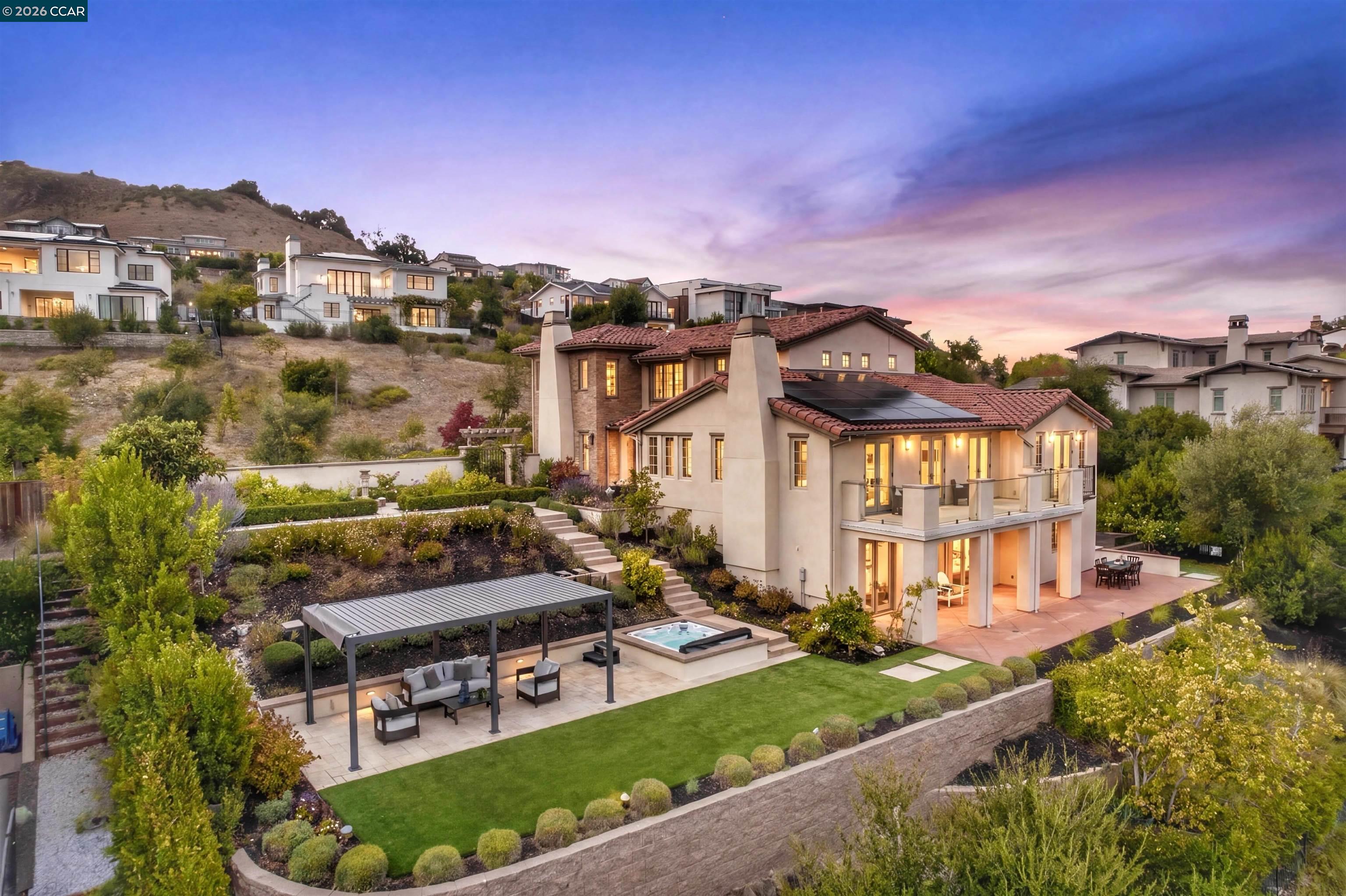 16 Rabble Road, Orinda CA 94563