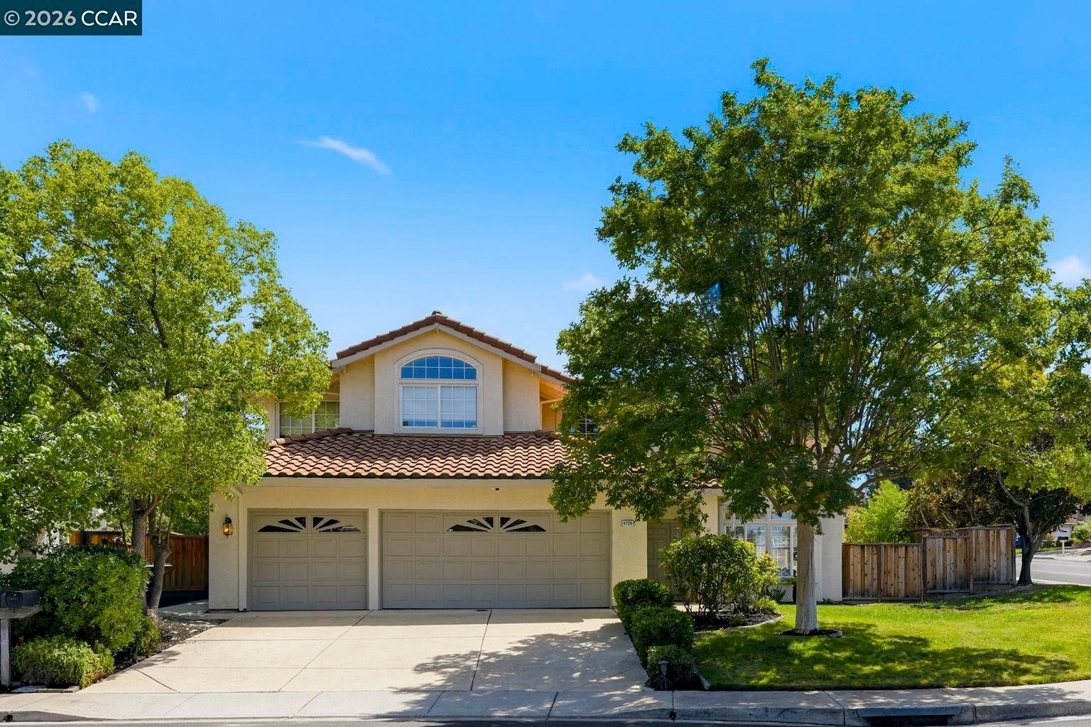 4700 Hunter Peak Ct — photo