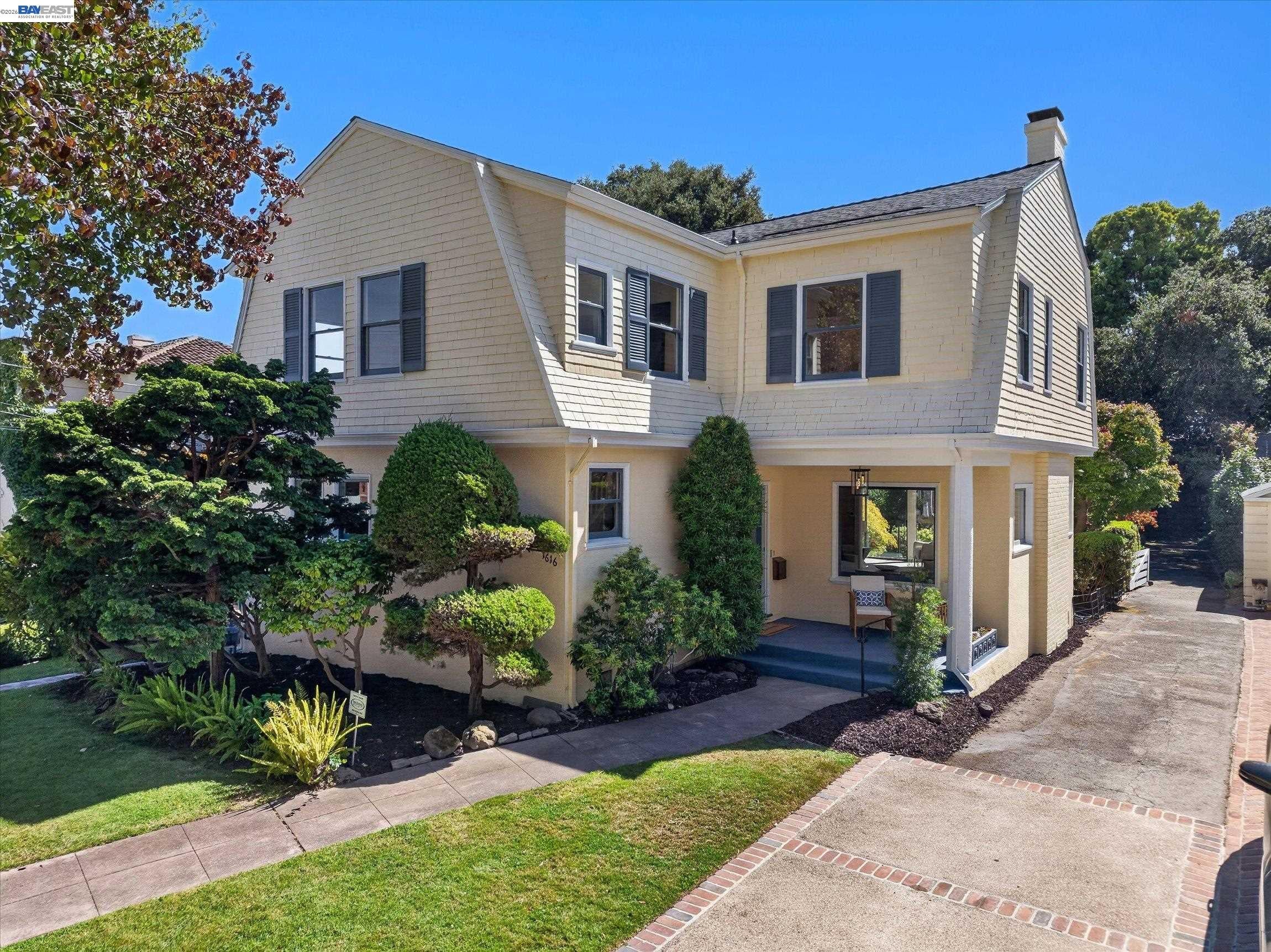 1616 Dayton Ave — photo