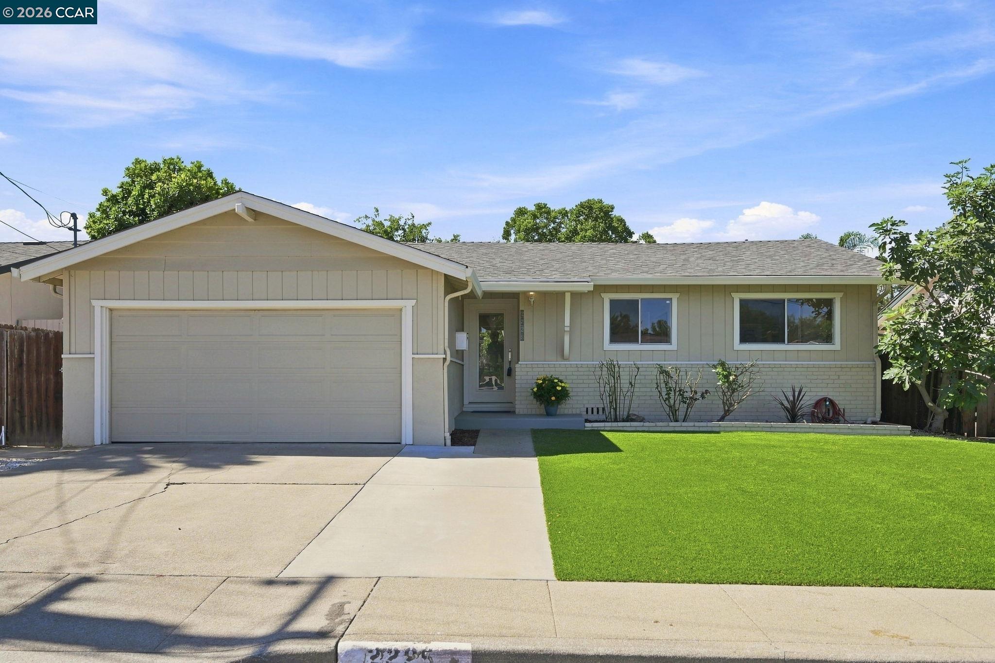 2225 Saint George Drive — photo
