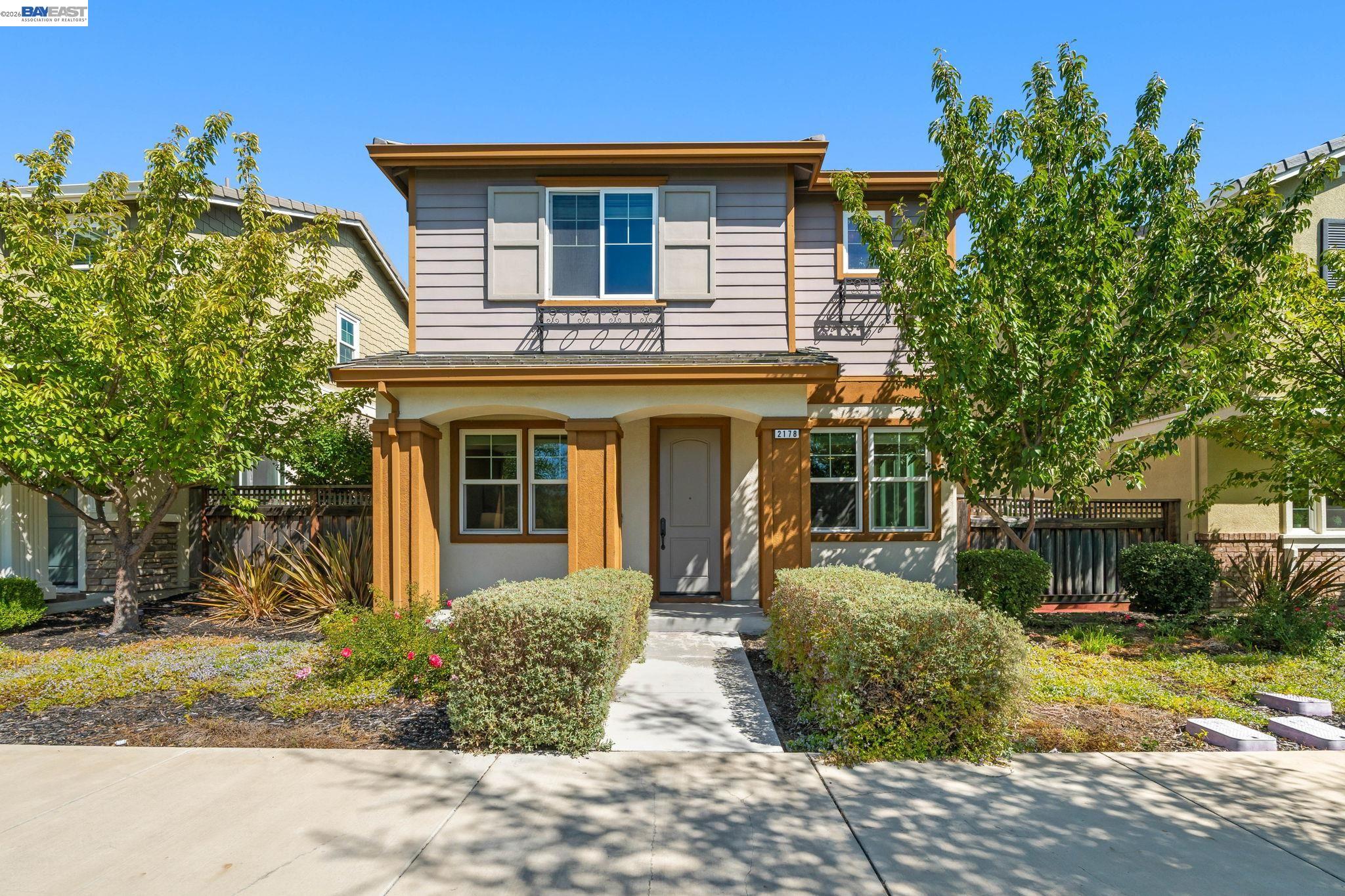 2178 Panorama Ct — photo