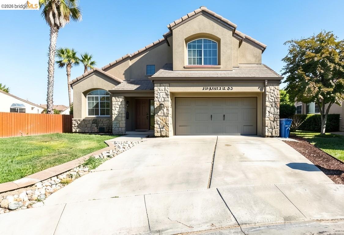 2413 Santa Cruz Ct — photo