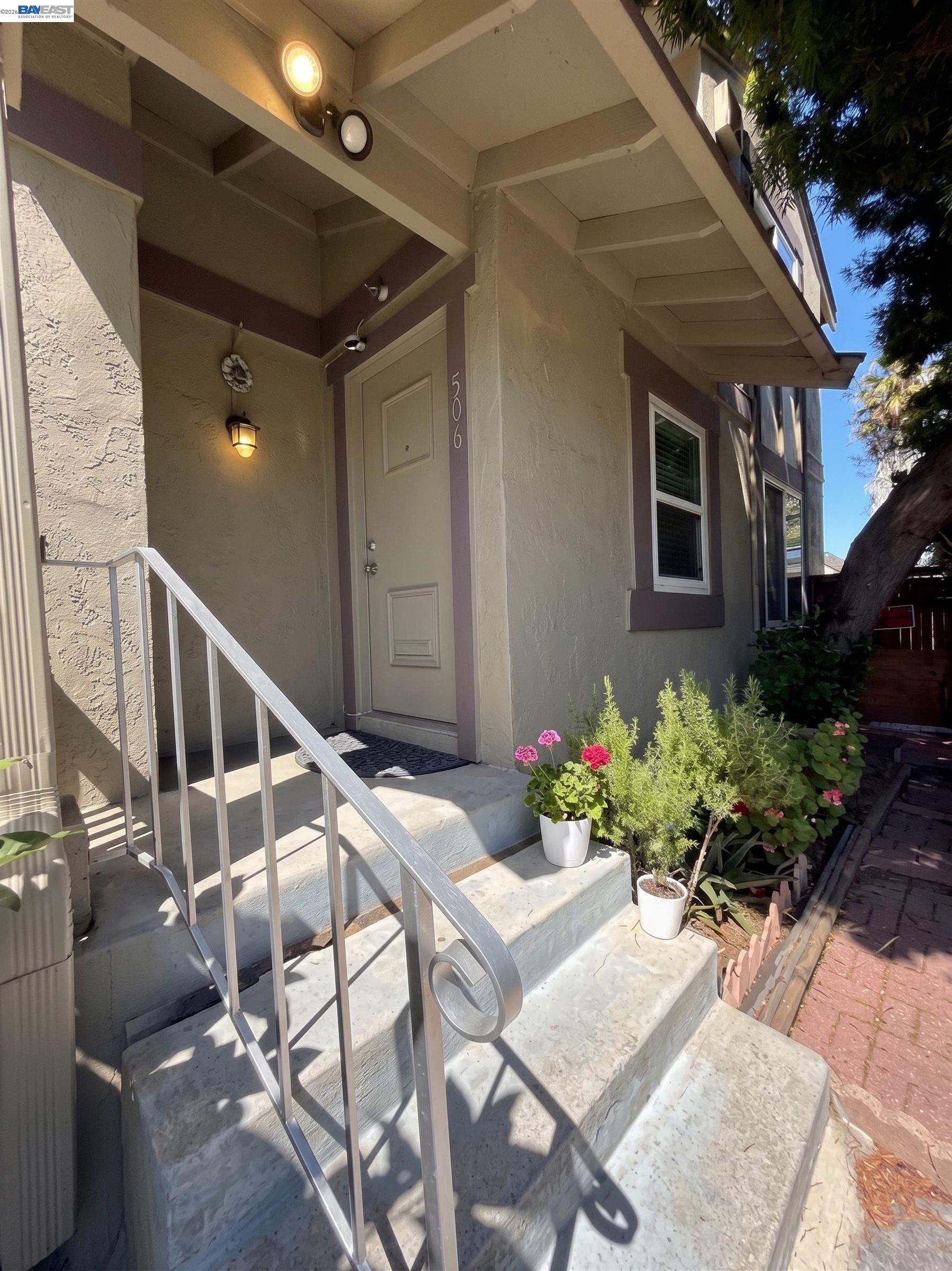506 Marina Way — photo