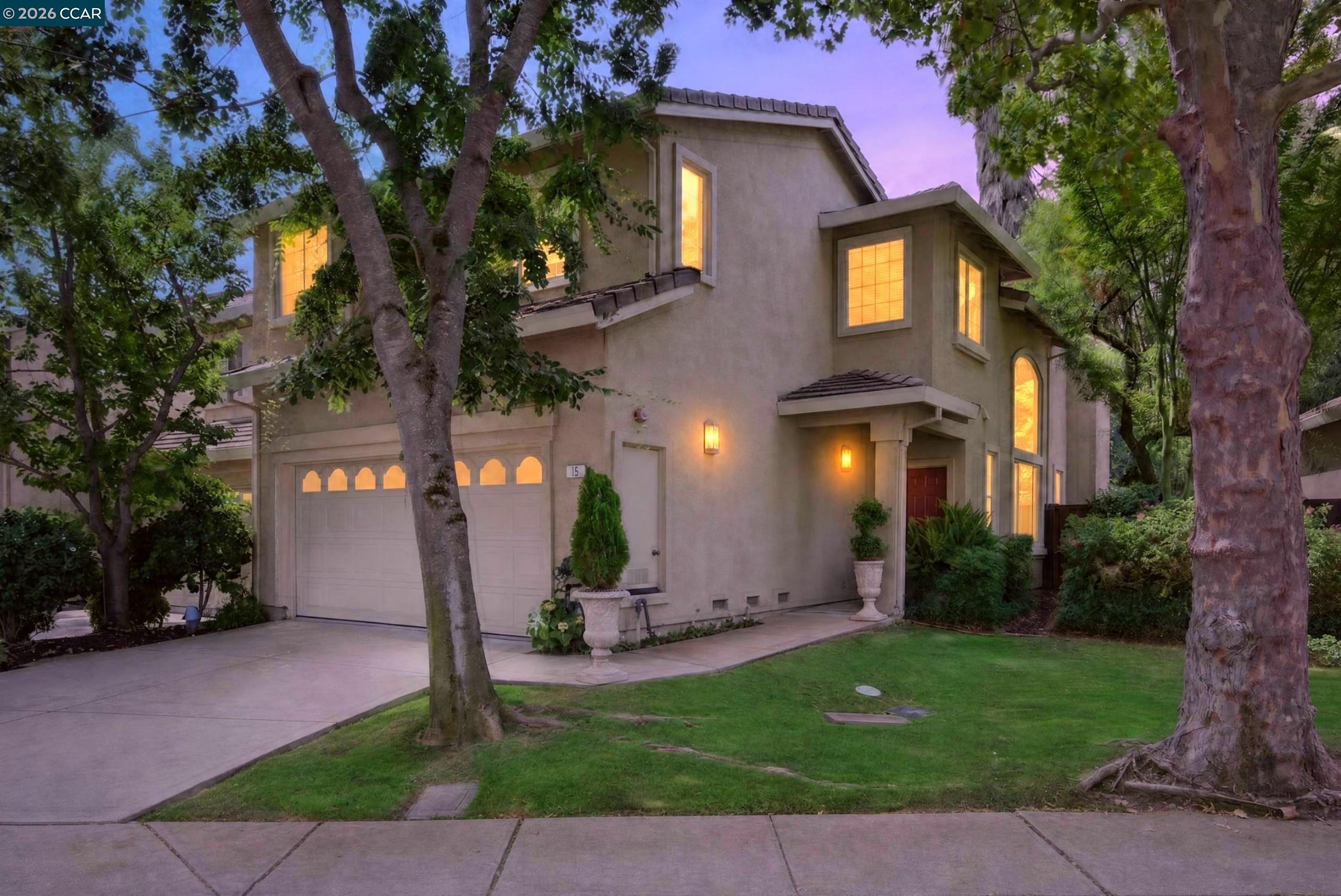 15 Creekside Dr — photo