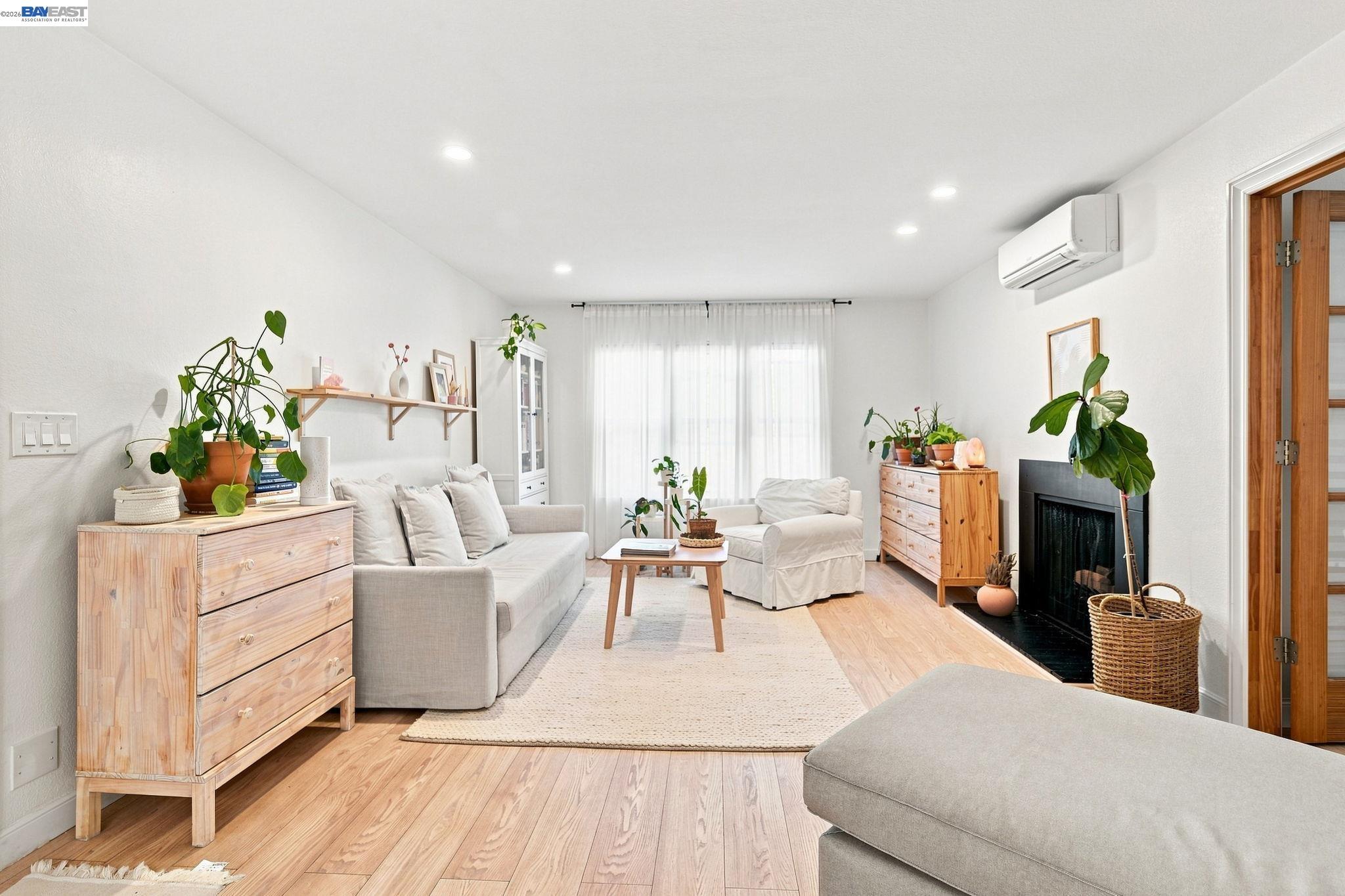 Home in Pleasant Hill, CA 94523 — photo 3