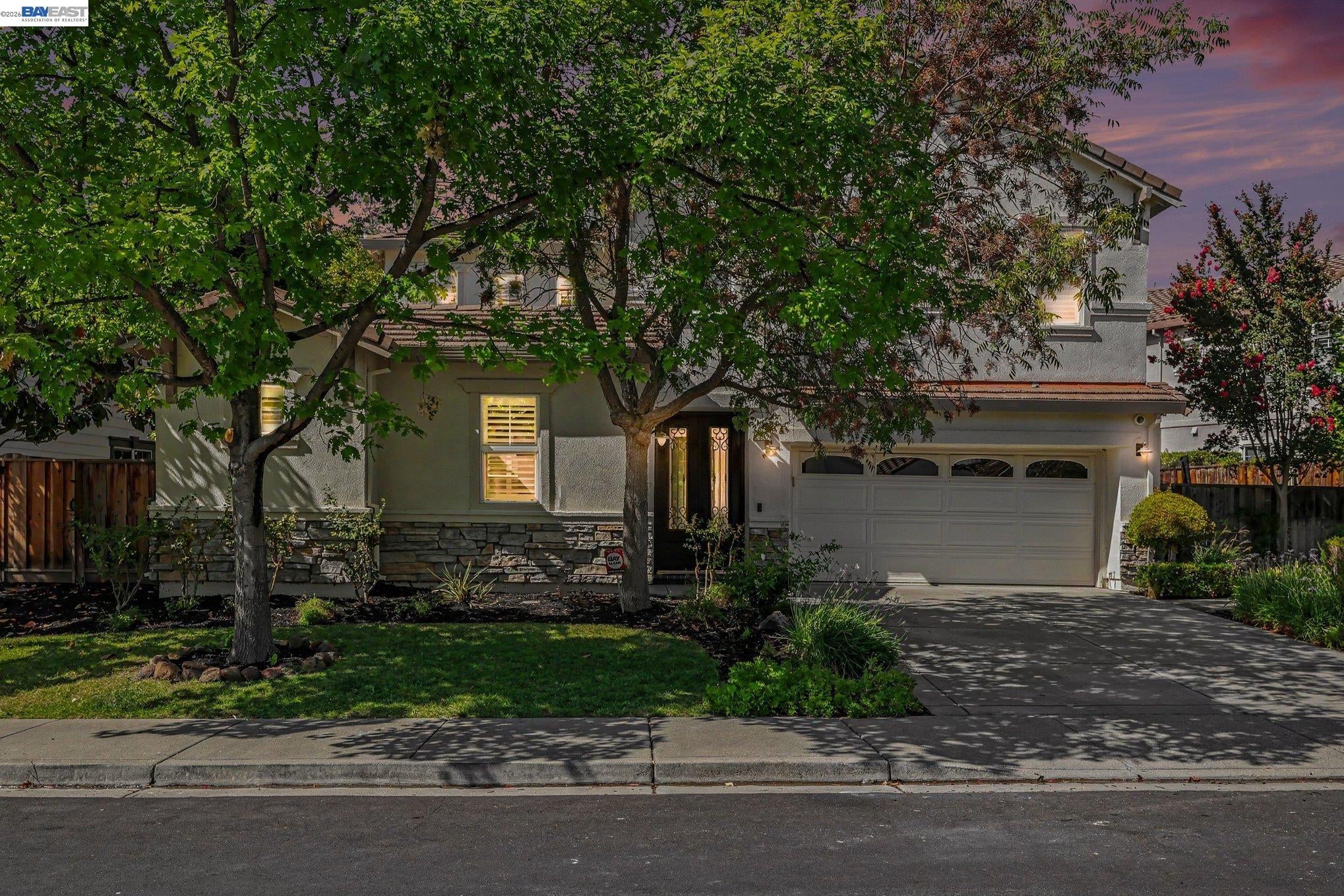 3743 Ferncroft Way — photo