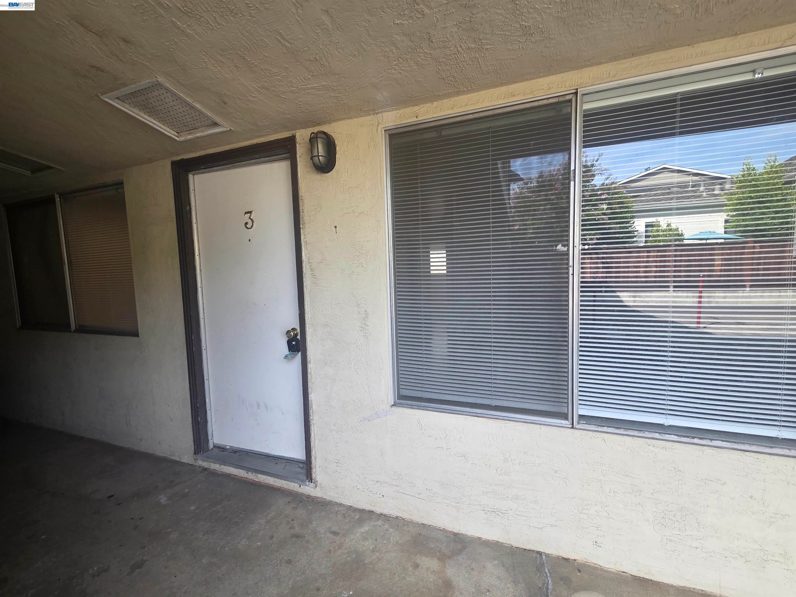 Home in Pleasanton, CA 94566 — photo 2