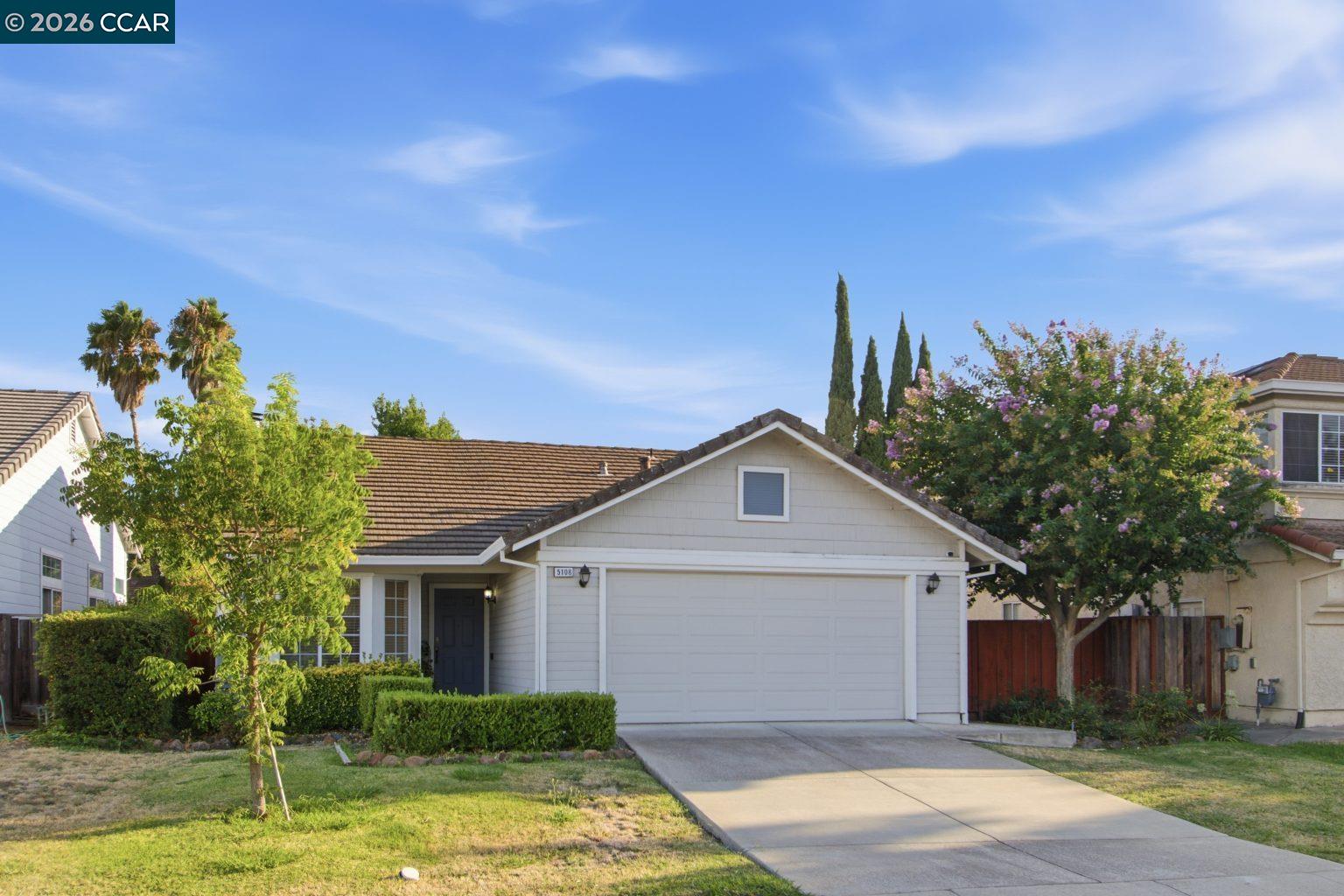 5108 Brookcrest Way — photo