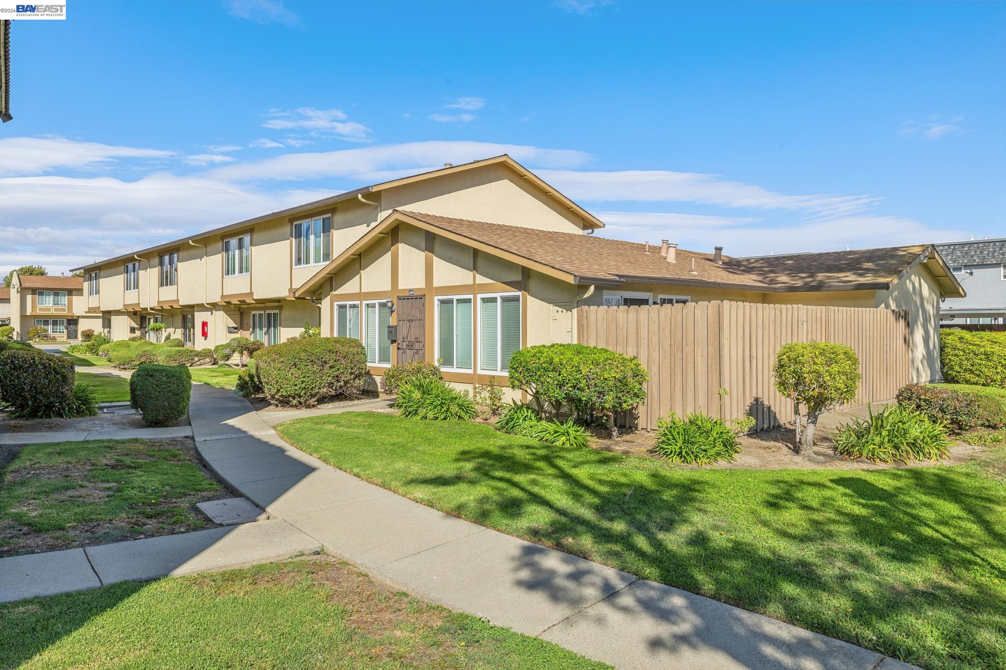 34524 Somerset Ter — photo