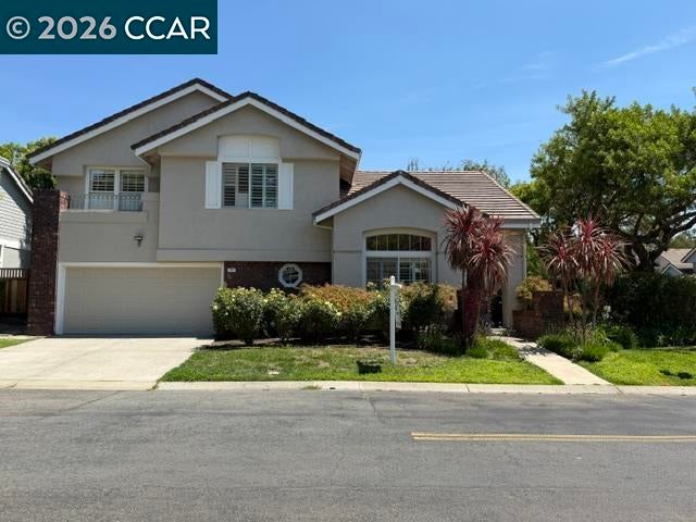701 Mistral — photo