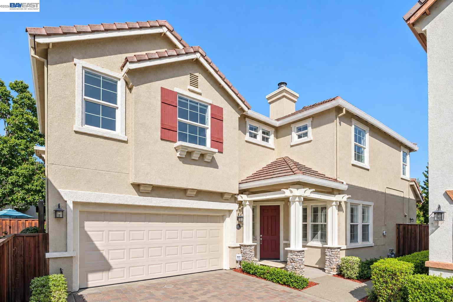 2628 Photinia Ct — photo