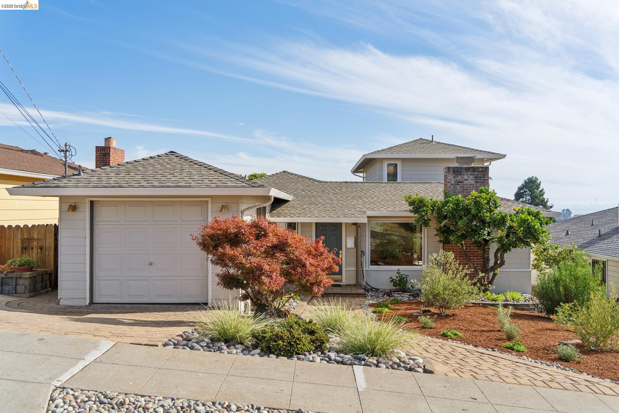 6788 Glen Mawr Ave — photo
