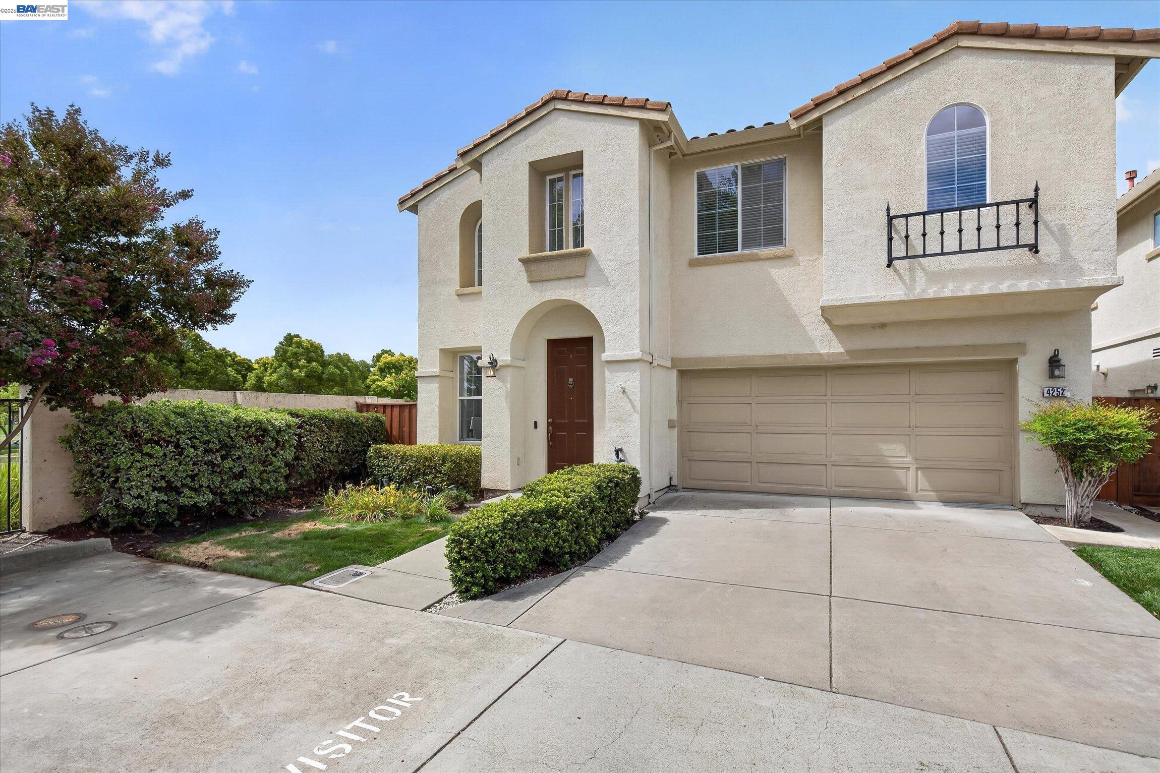 4252 Escudo Ct — photo