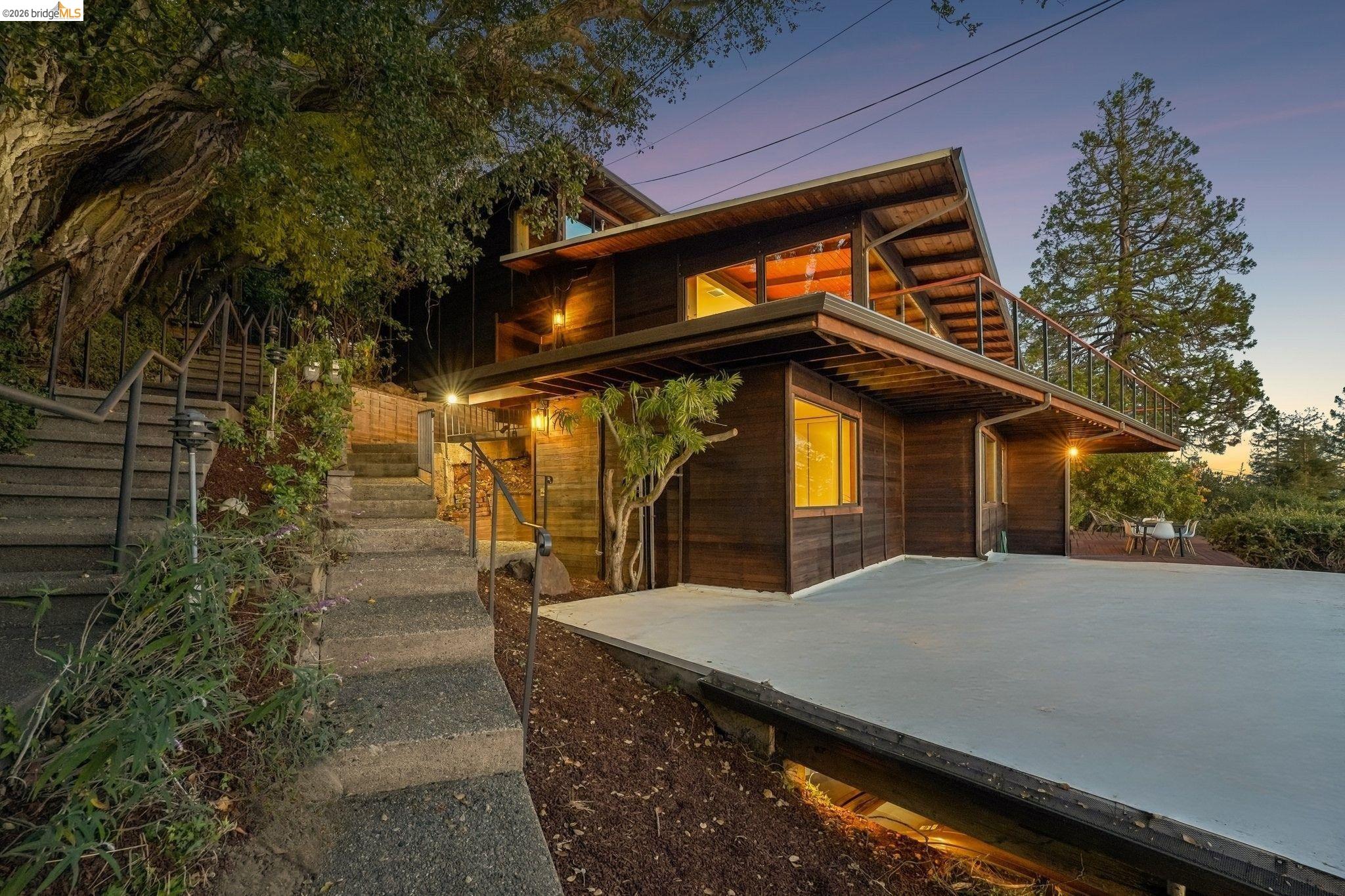 222 Panoramic Way, Berkeley, CA 94704 — photo 2
