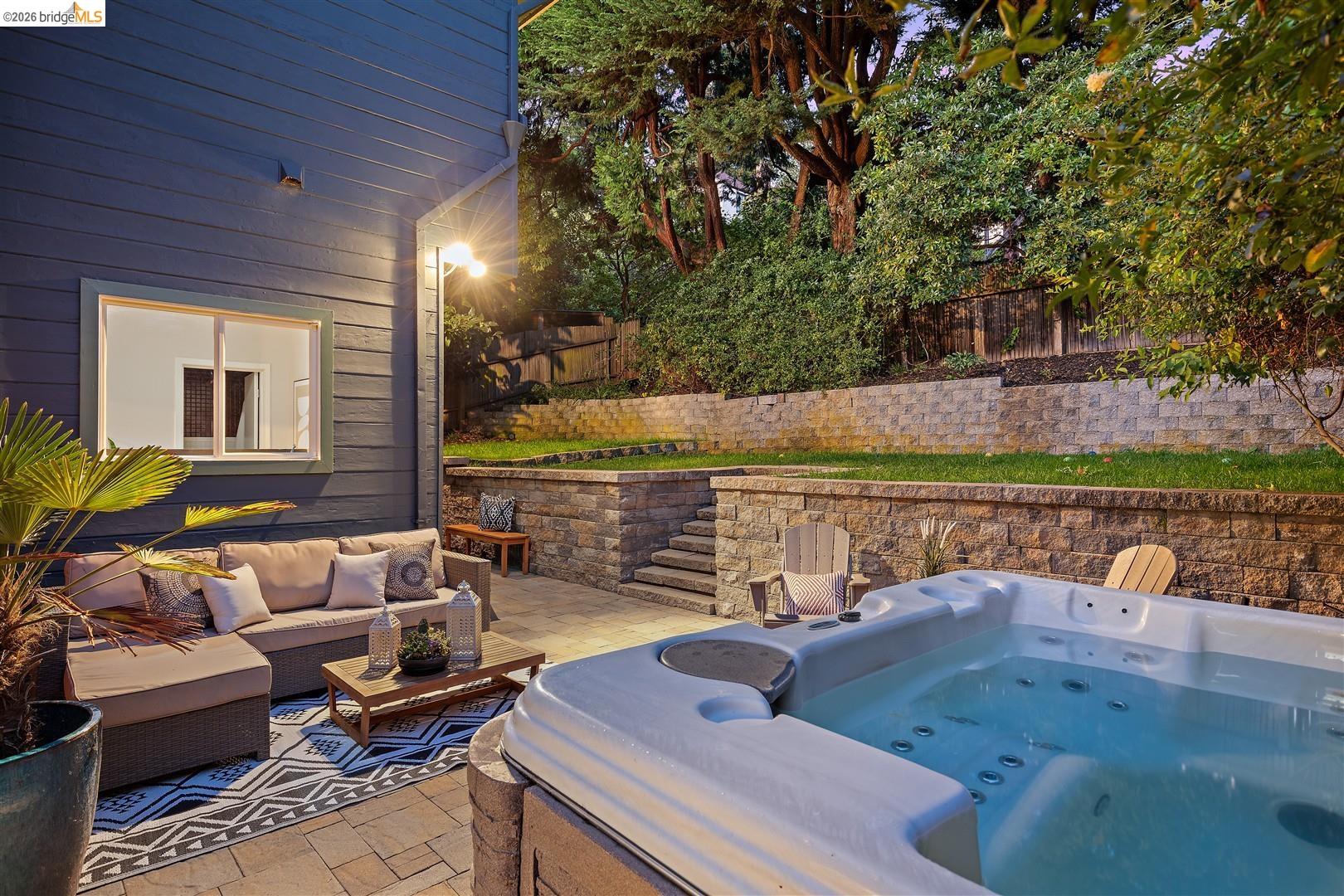 955 Shattuck Avenue, Berkeley, CA 94707 — photo 3