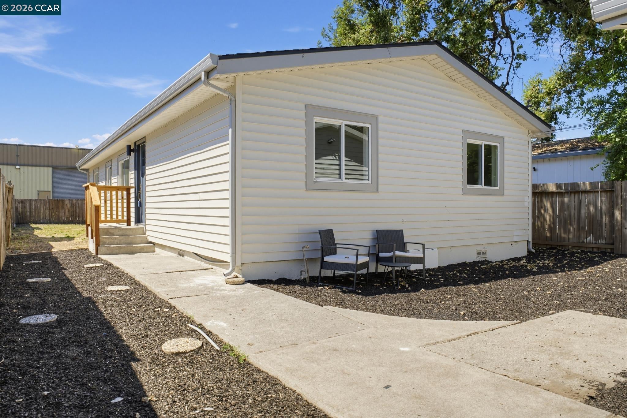 1015 Rutledge Avenue, Santa Rosa, CA 95405 — photo 2