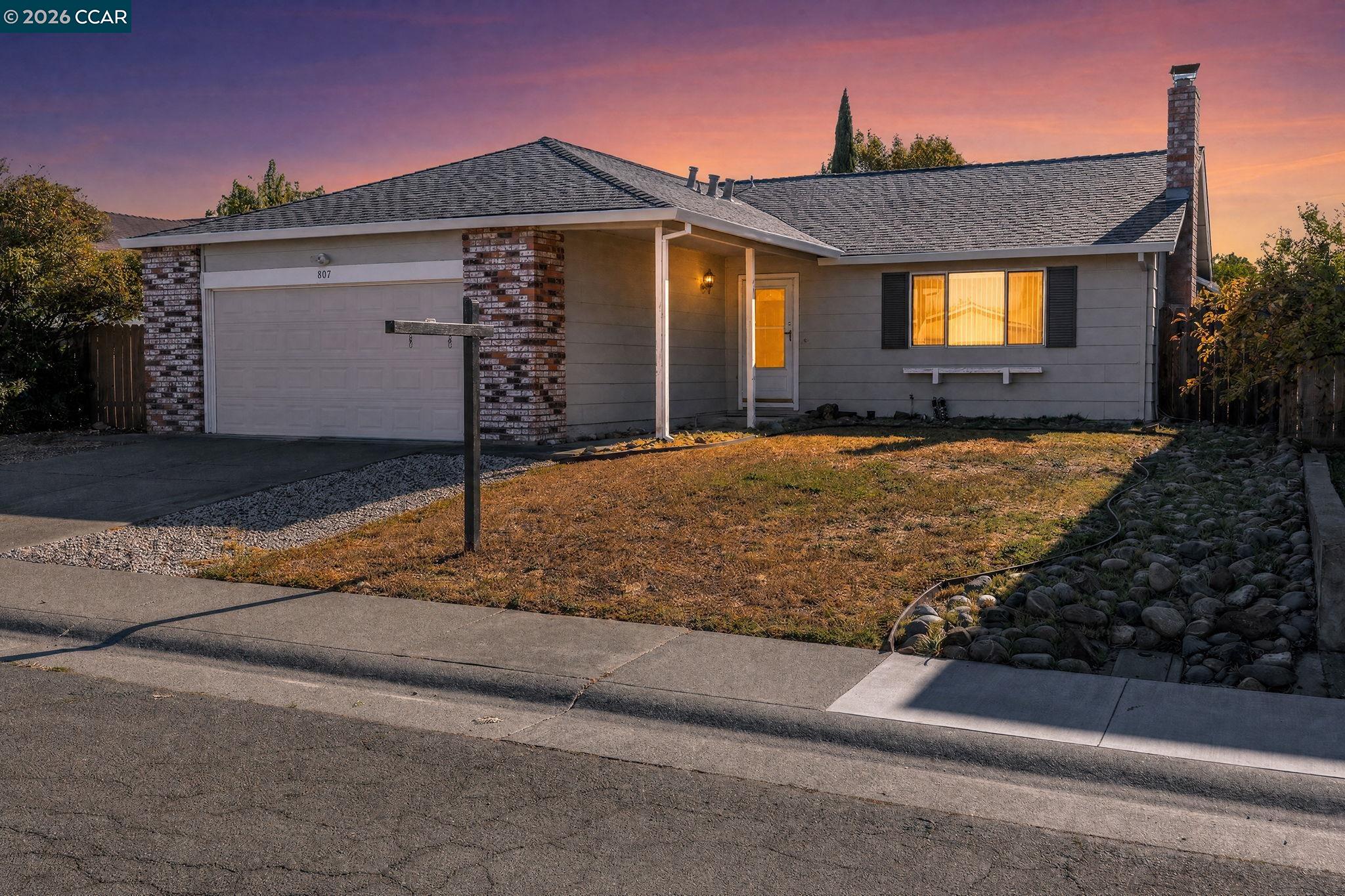 807 Scoter Way — photo