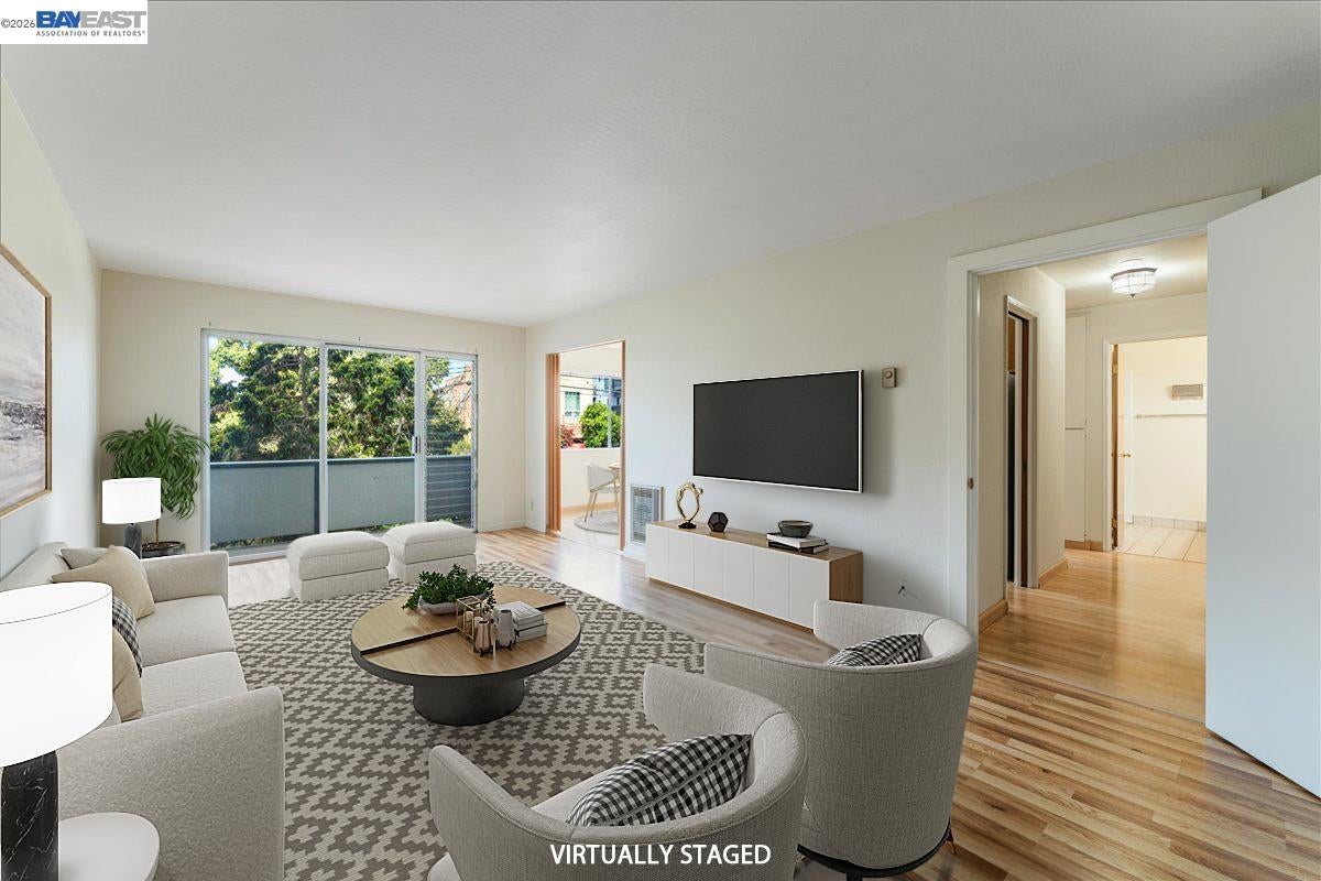 3768 Harrison St 101 — photo