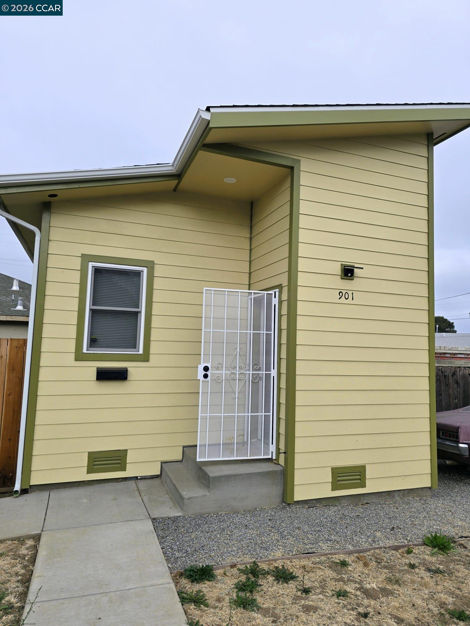 901 Pine St, Vallejo, CA 94590 — photo 2