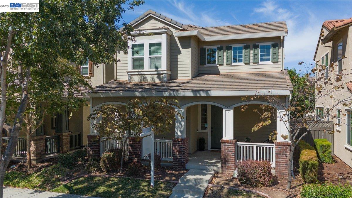 319 W Aventino Ave — photo