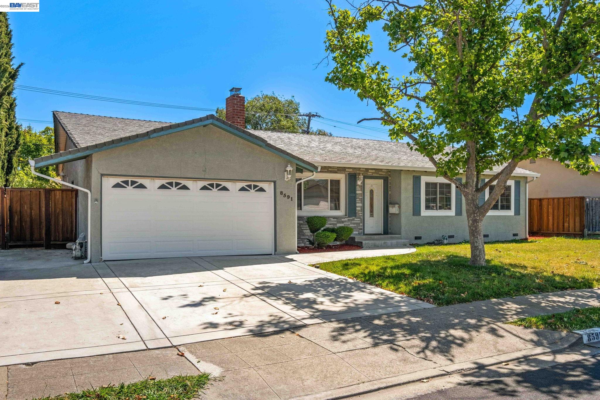 8591 Beverly Ln — photo