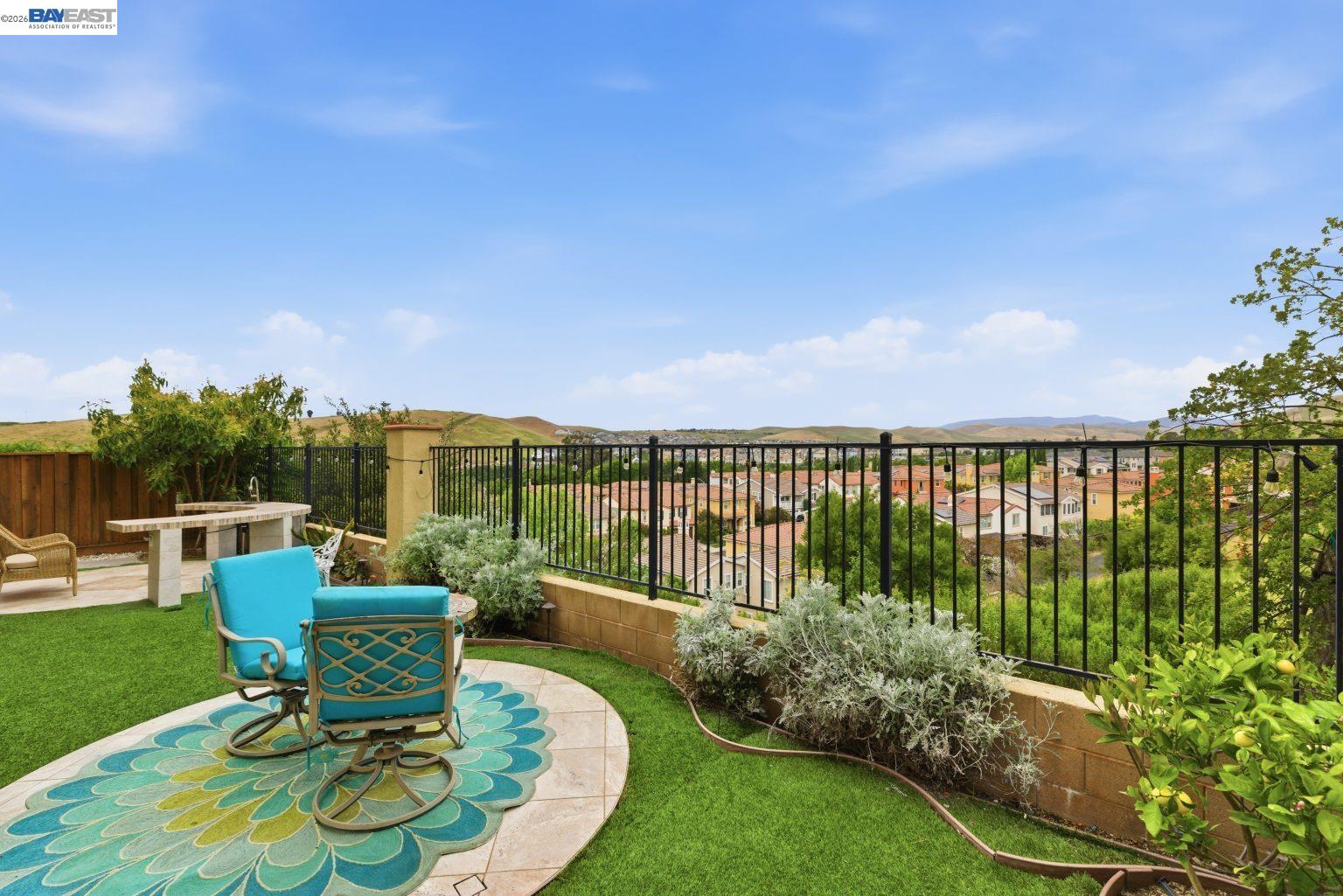 3871 Highpointe Ct — photo