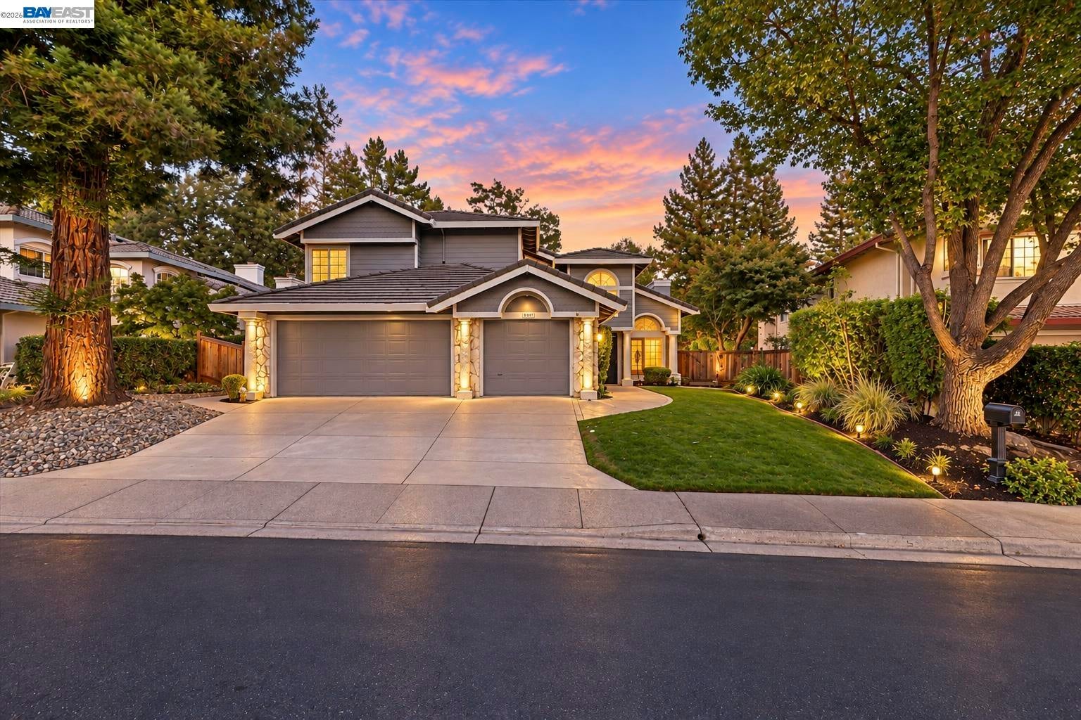 749 Sweet Water Dr — photo
